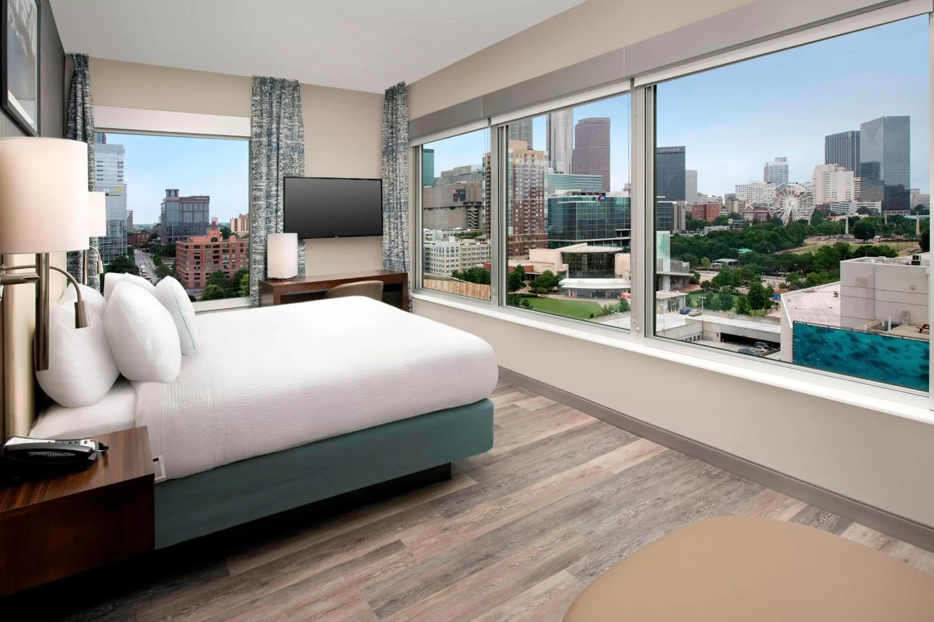 Bedroom in SpringHill Suites by Marriott Atlanta Downtown