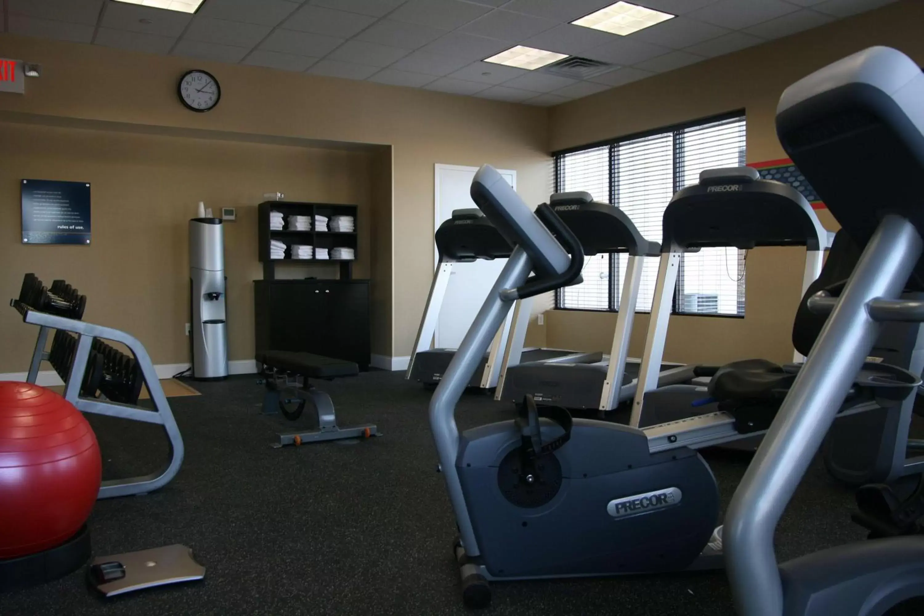 Fitness centre/facilities, Fitness Center/Facilities in Hampton Inn Long Island/Commack