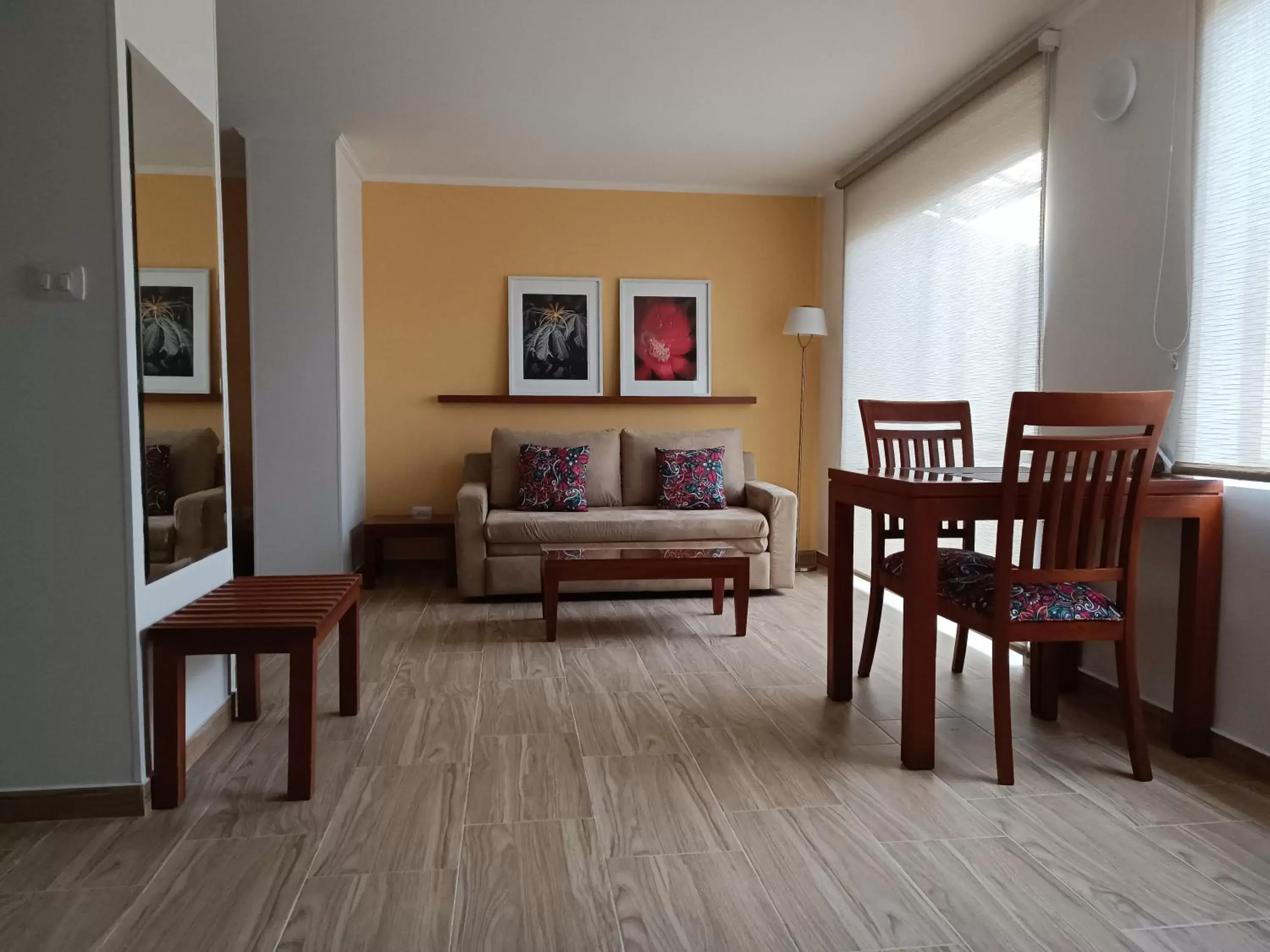 Living room, Seating Area in Hotel Boutique Confort Suites