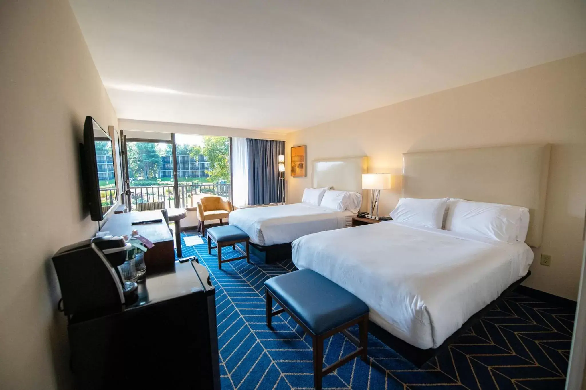 Photo of the whole room, Bed in Holiday Inn Bar Harbor Regency Hotel by IHG Photo of the whole room, Bed in Holiday Inn Bar Harbor Regency Hotel by IHG