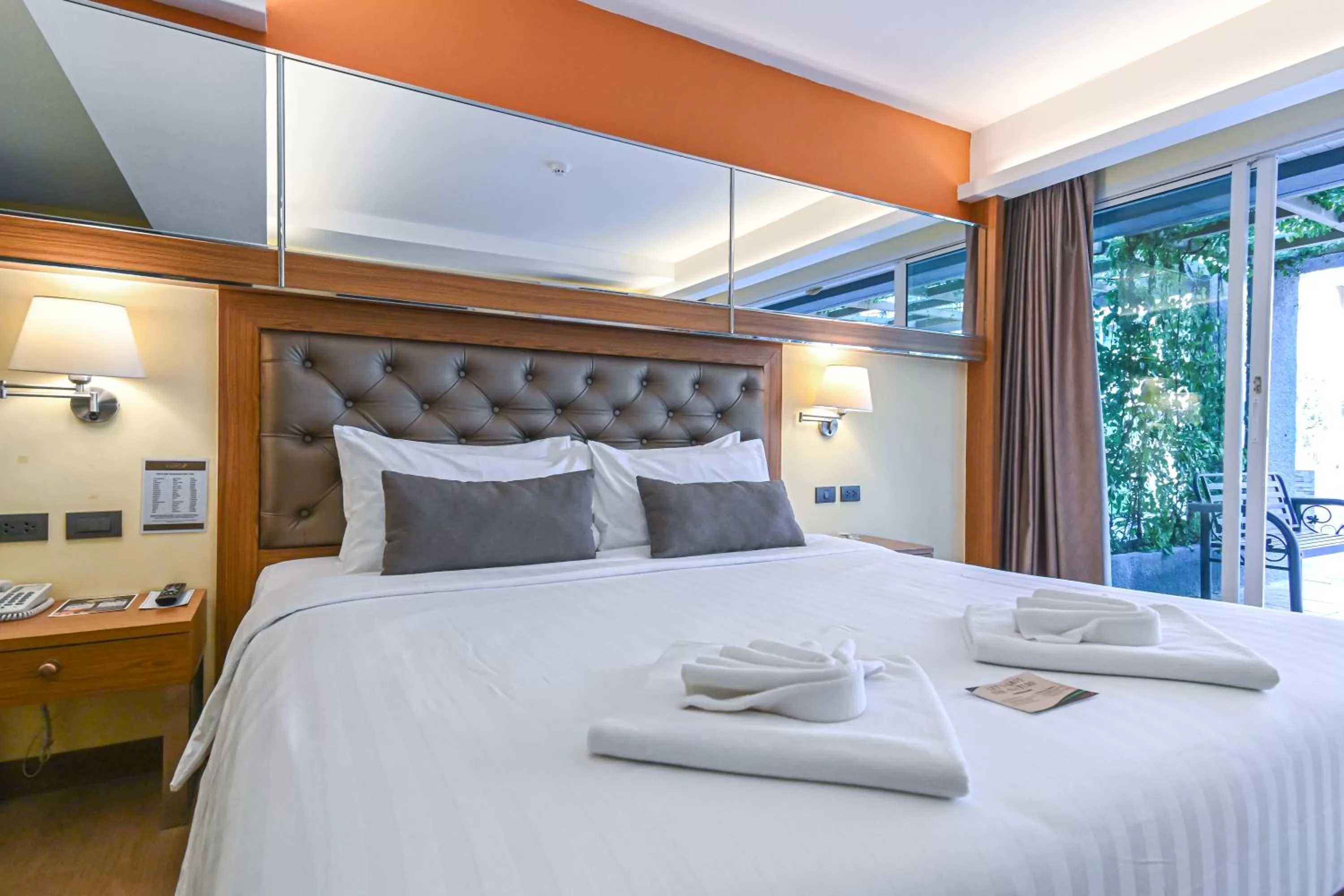 Bed in Golden Sea Hua Hin - SHA Extra Plus