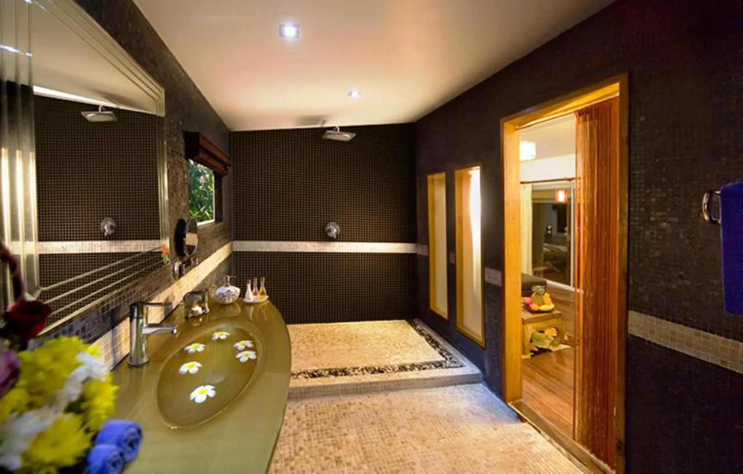 Bathroom in Paradise Island Estate