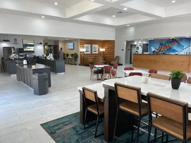 Restaurant/Places to Eat in Best Western Lubbock West Inn & Suites