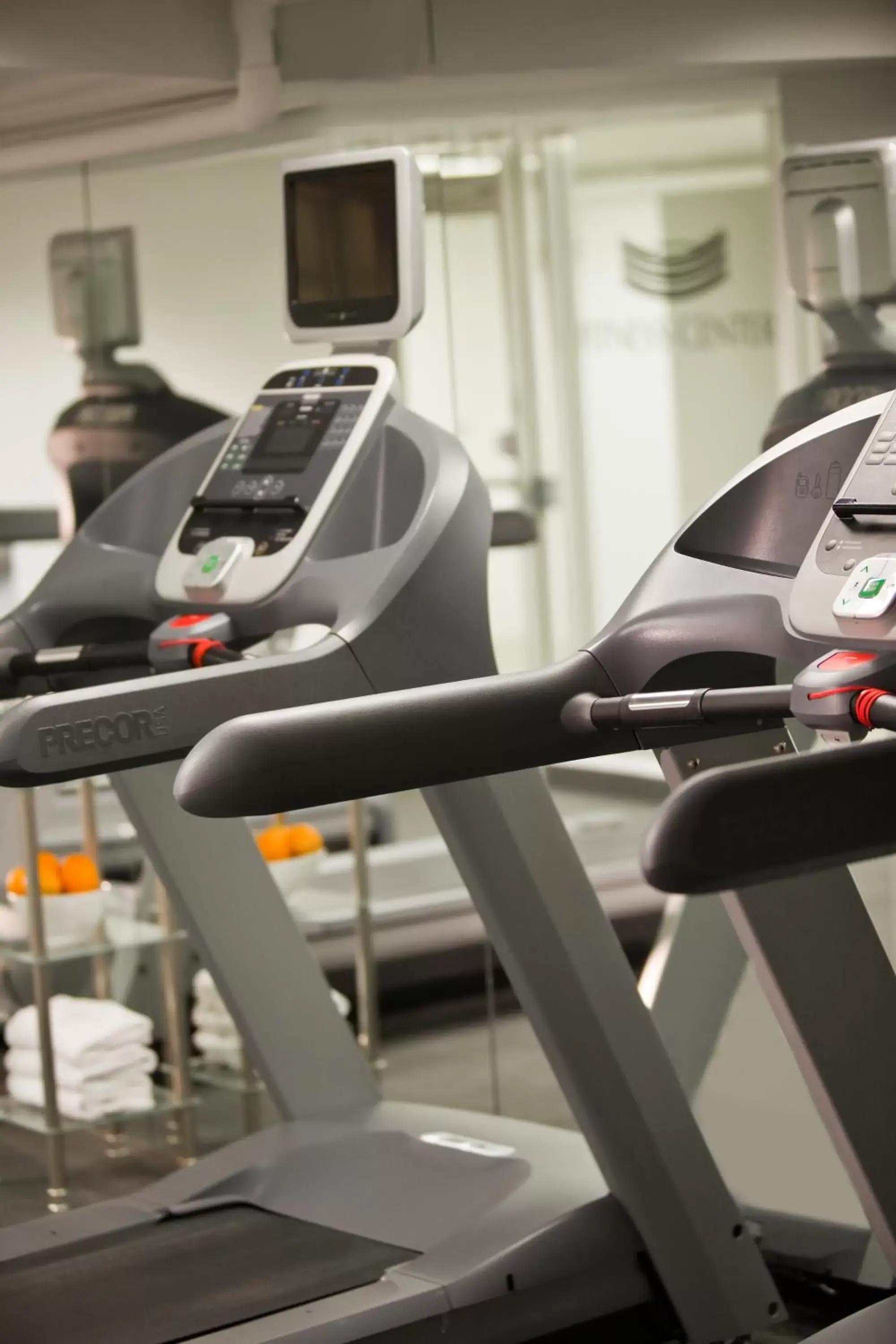 Fitness centre/facilities, Fitness Center/Facilities in Washington Plaza Hotel