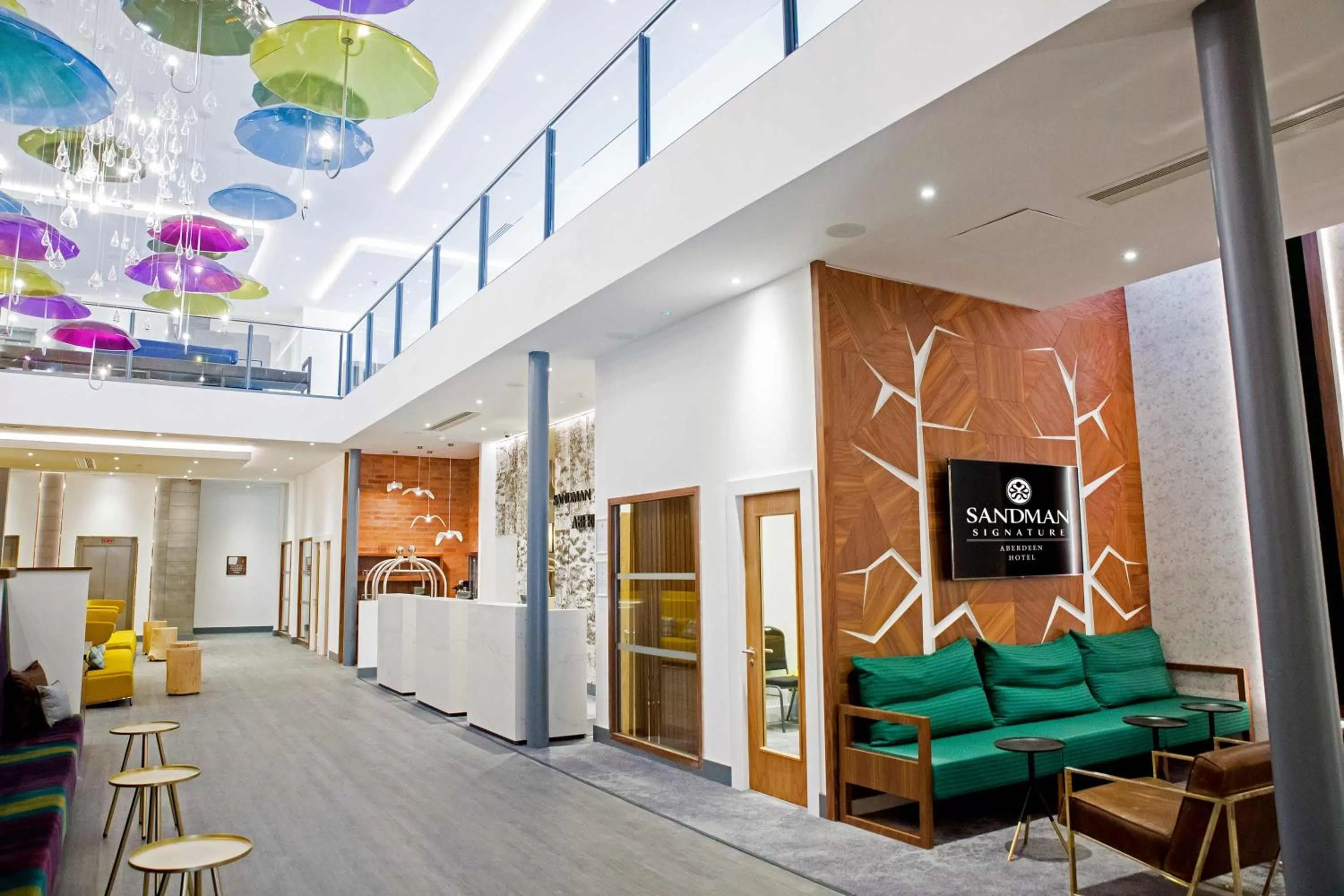 Lobby or reception in Sandman Signature Aberdeen Hotel & Spa