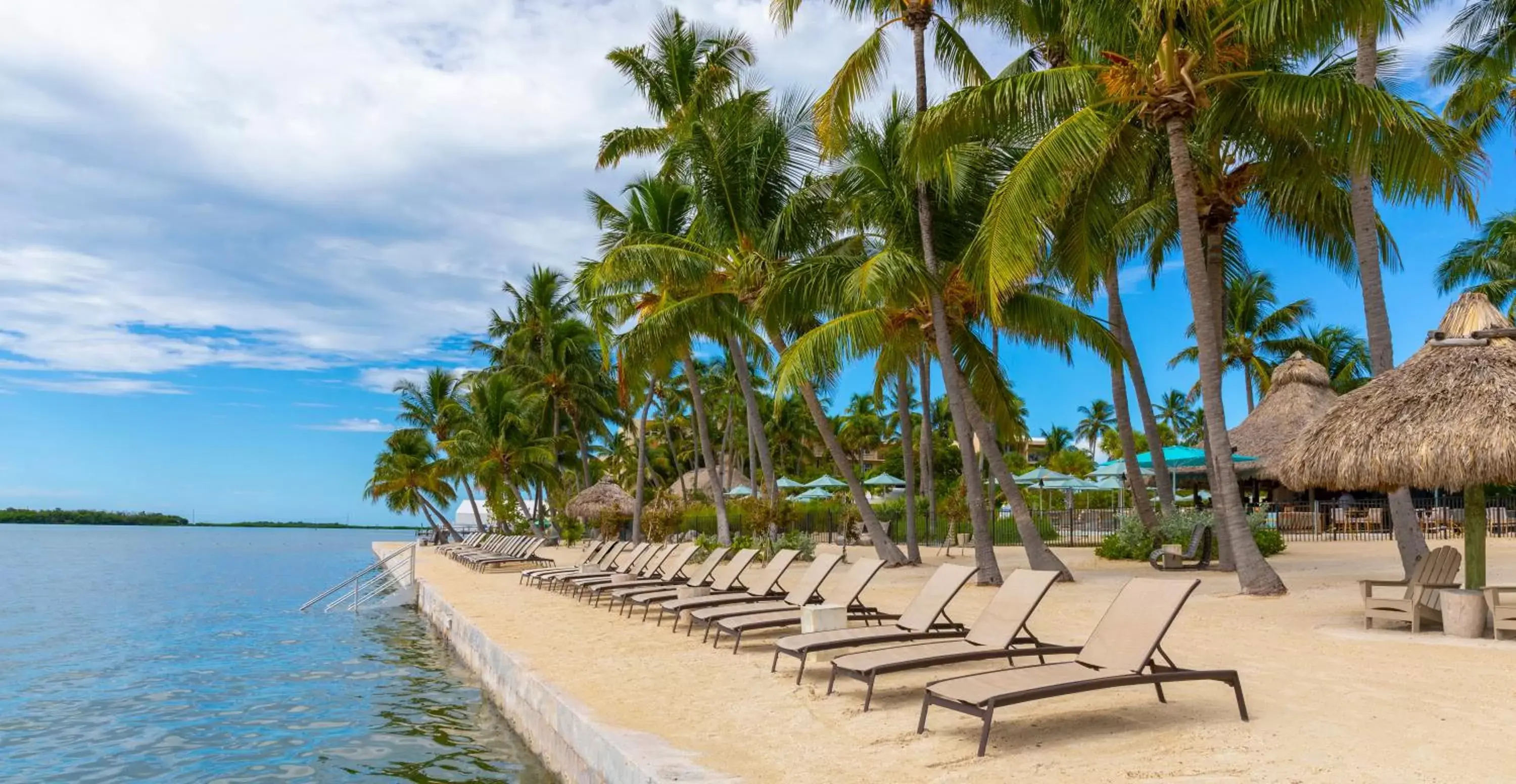 Beach in Amara Cay Resort