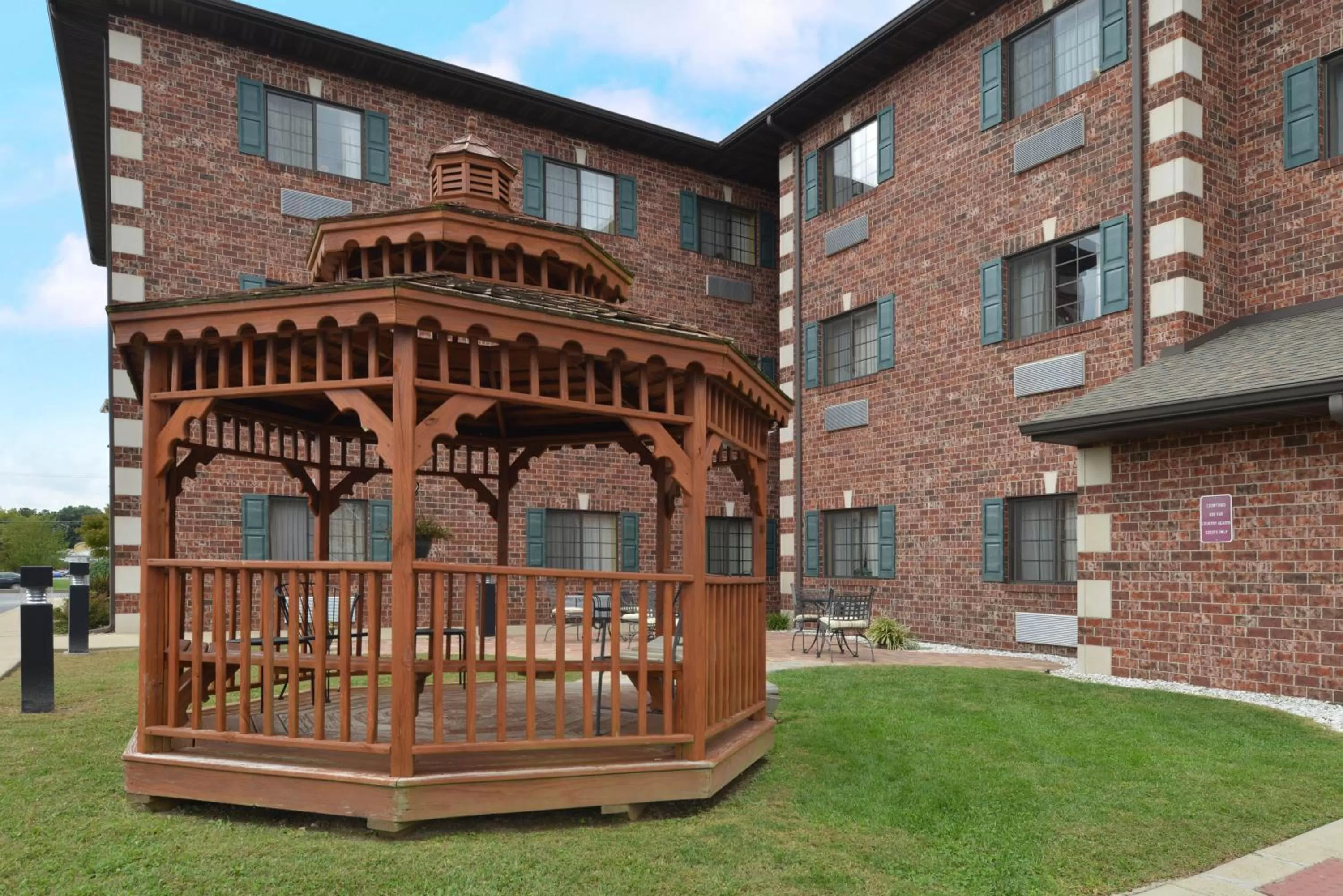 Balcony/Terrace in Country Hearth Inn & Suites Edwardsville