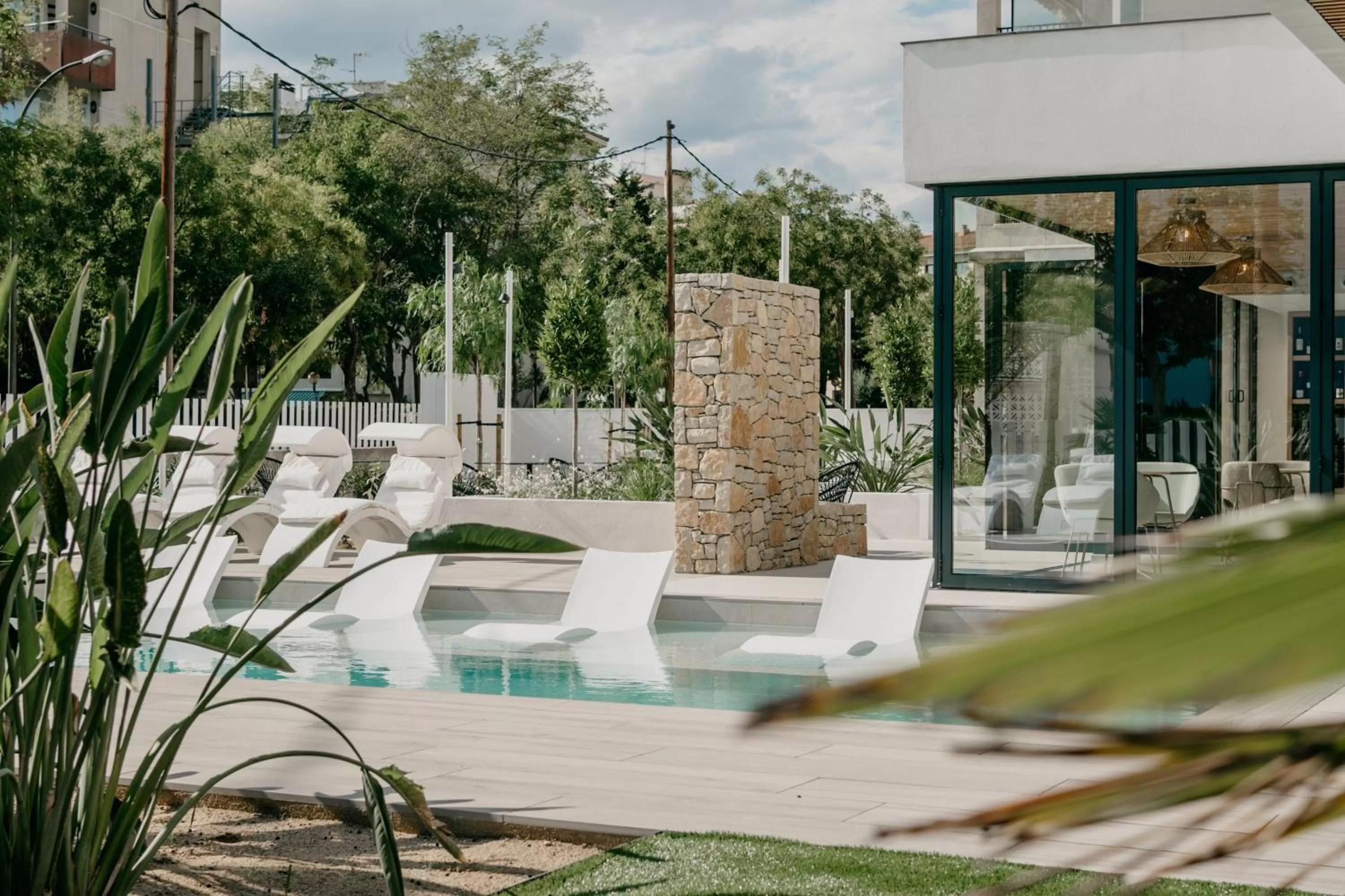 Property building in Instants Boutique Hotel - Adults Only