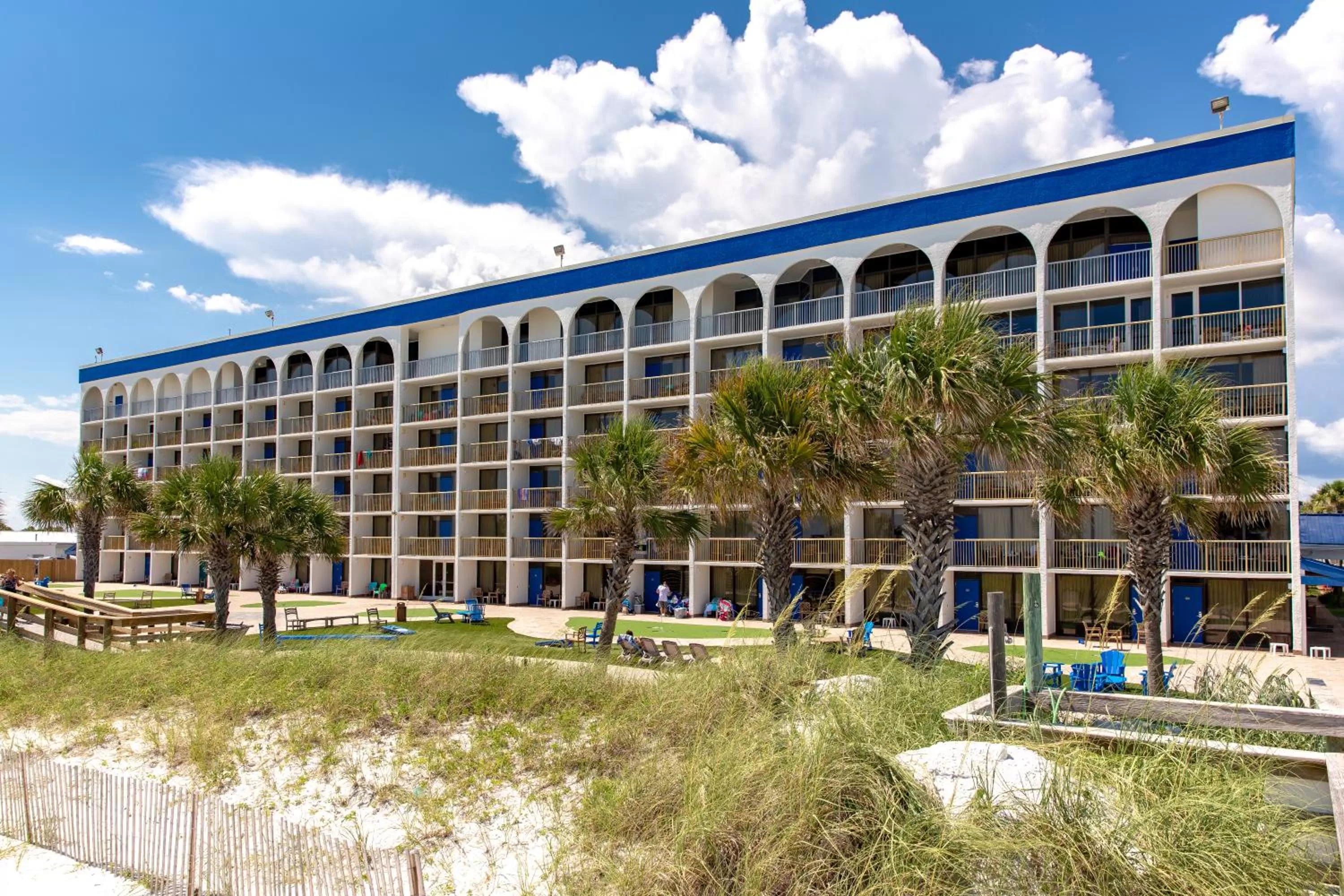 Property building in The Island Resort at Fort Walton Beach