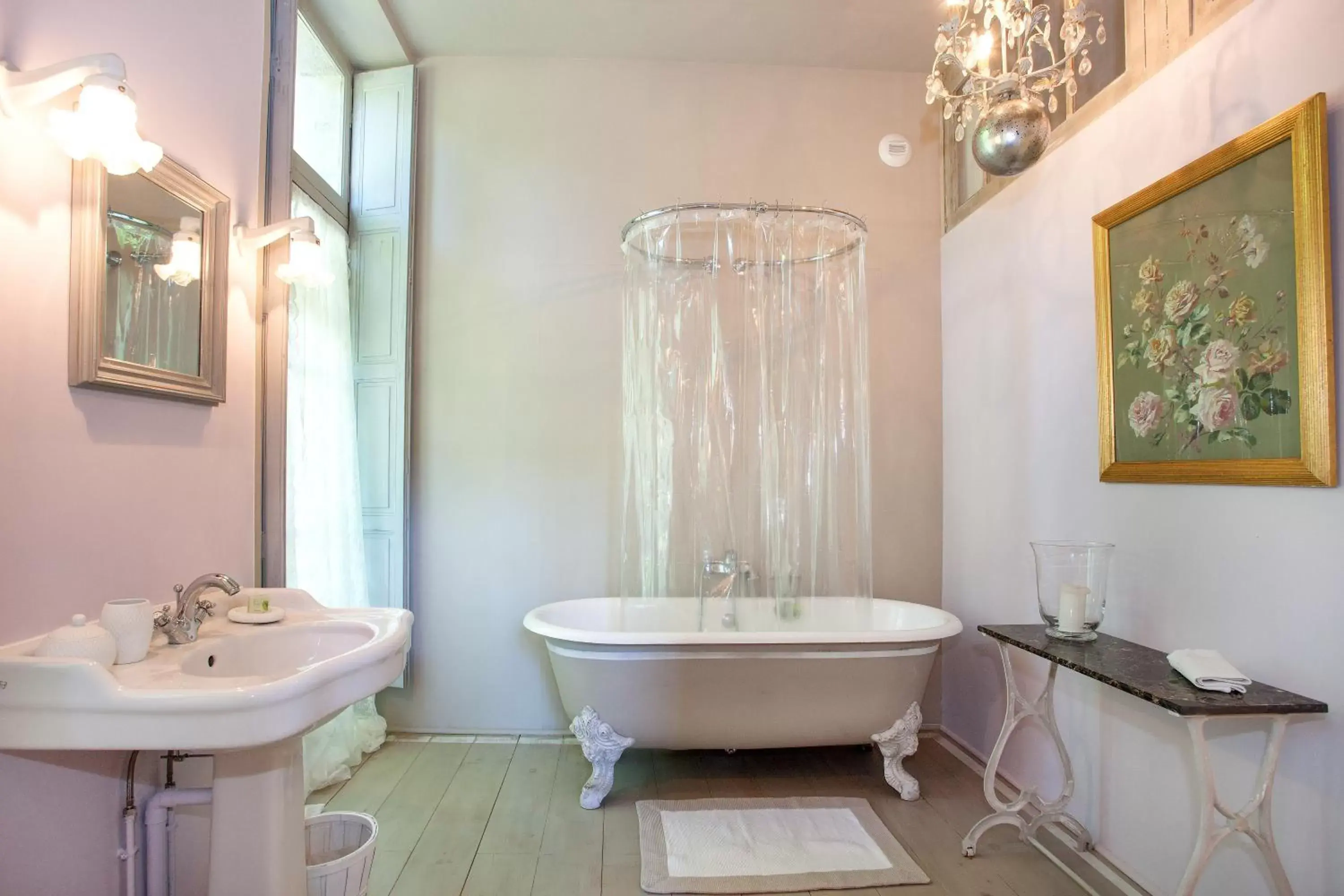 Bathroom in Domaine Le Castelet