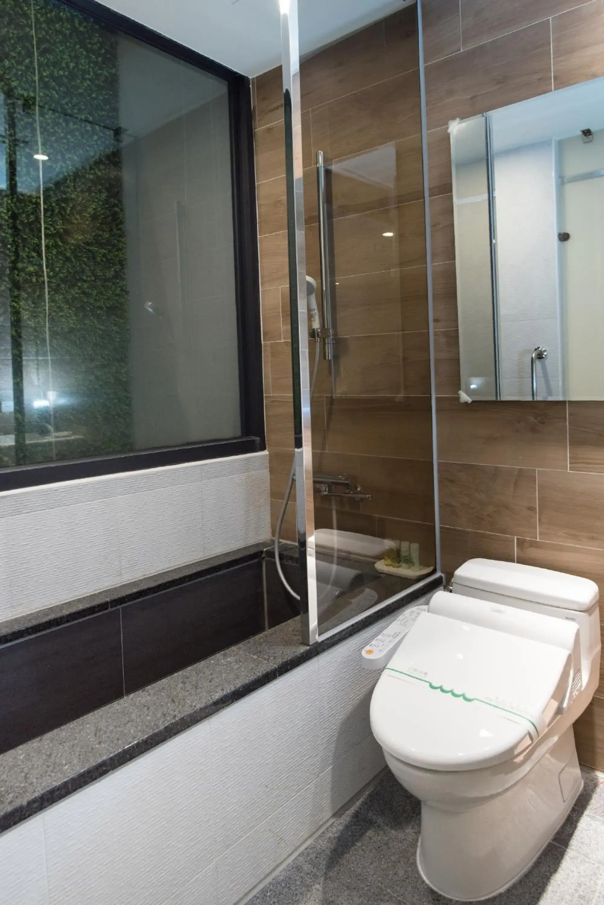 Bathroom in Tianli Hotel