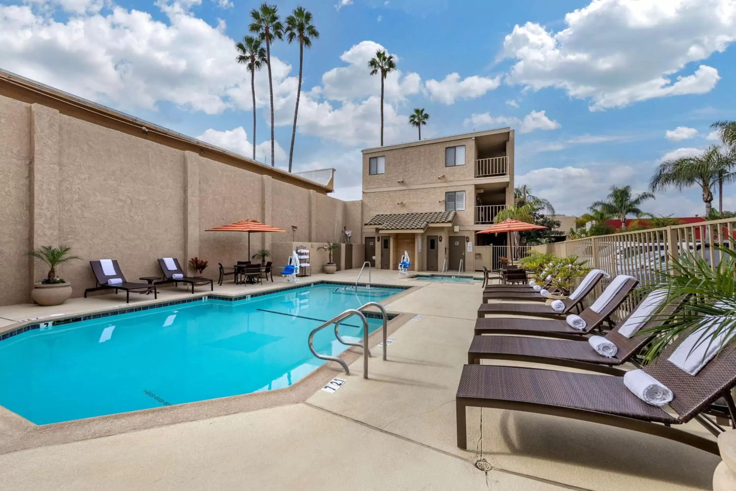 Activities, Swimming Pool in Best Western Plus Anaheim Inn