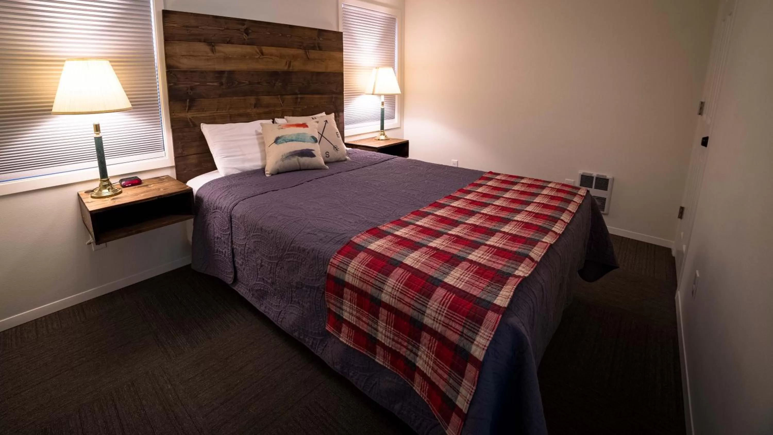 Bed in Eagle Cap Chalets