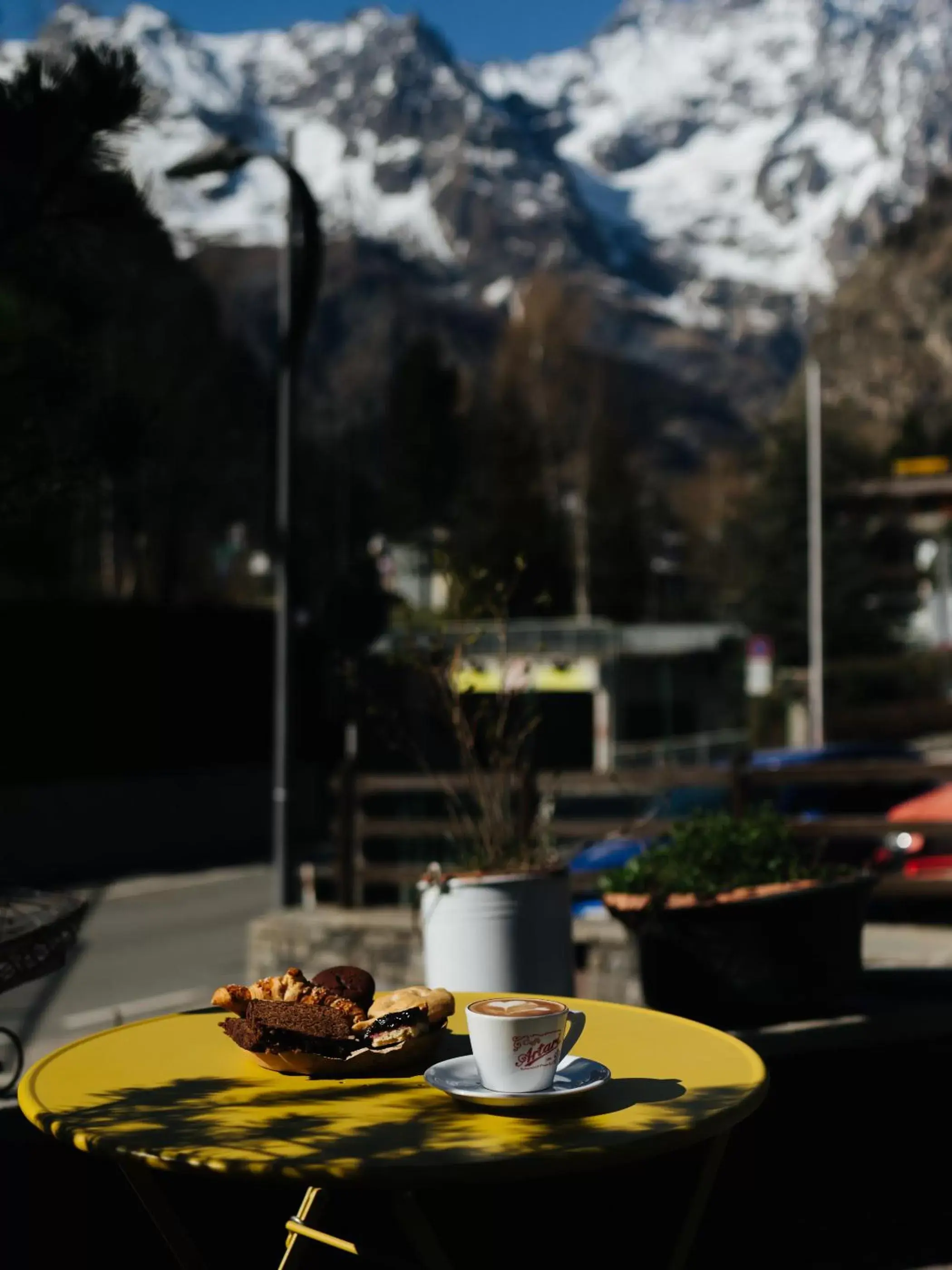 Patio in Hotel Walser Courmayeur