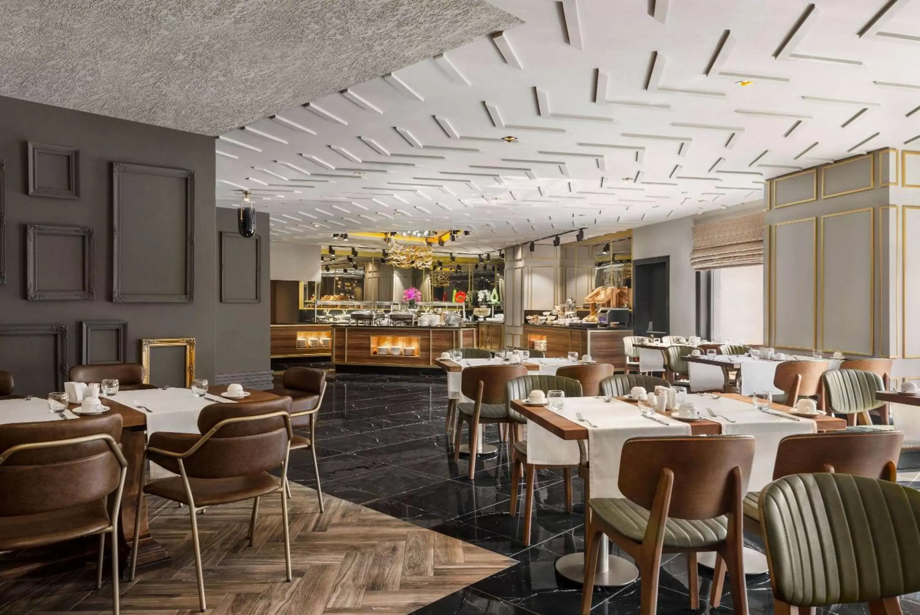 Restaurant/places to eat in Ramada by Wyndham Erzurum Restaurant/places to eat in Ramada by Wyndham Erzurum