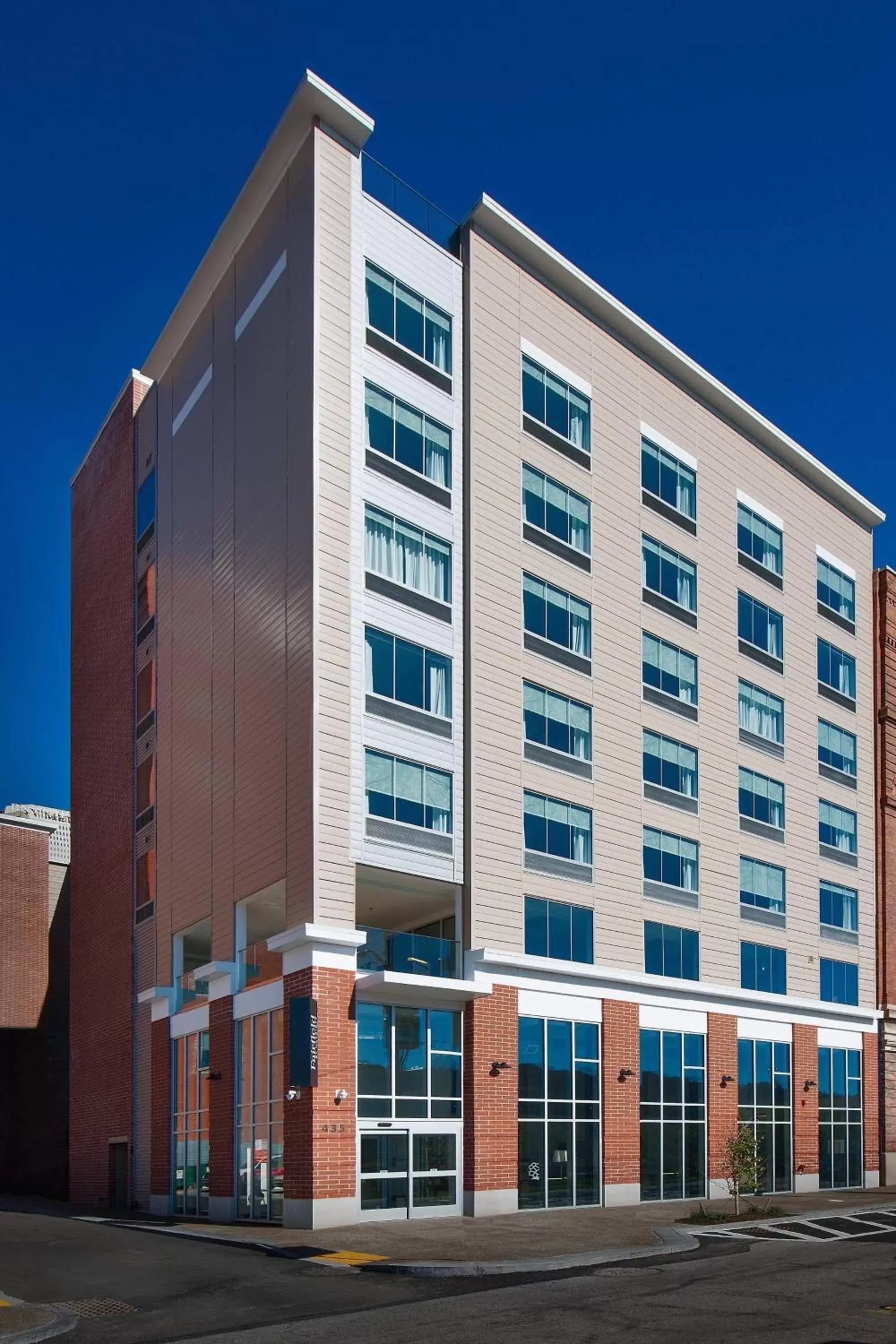 Property Building in Fairfield by Marriott Pittsburgh Downtown
