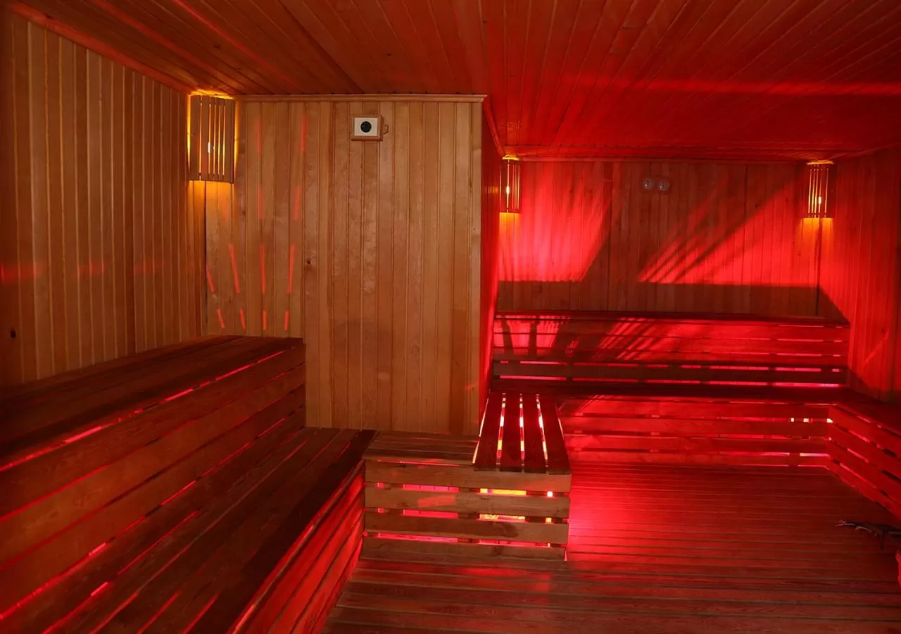 Sauna in Marble Hotel