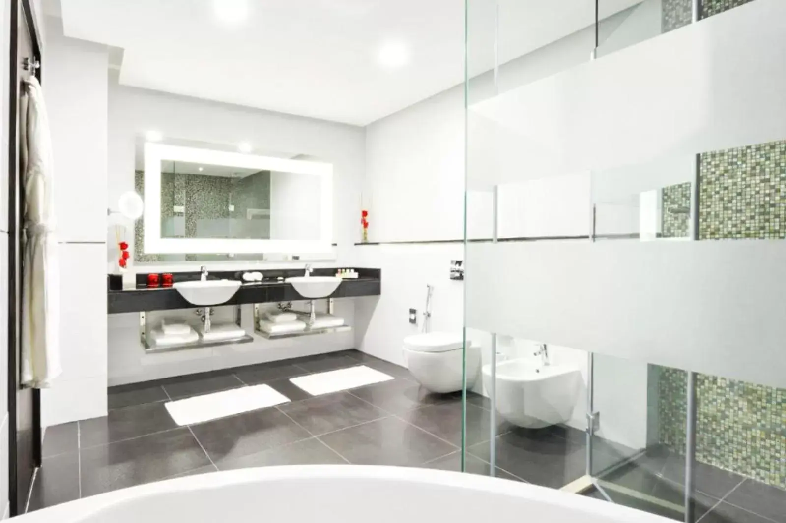 Bathroom in Swiss-Belhotel Seef Bahrain