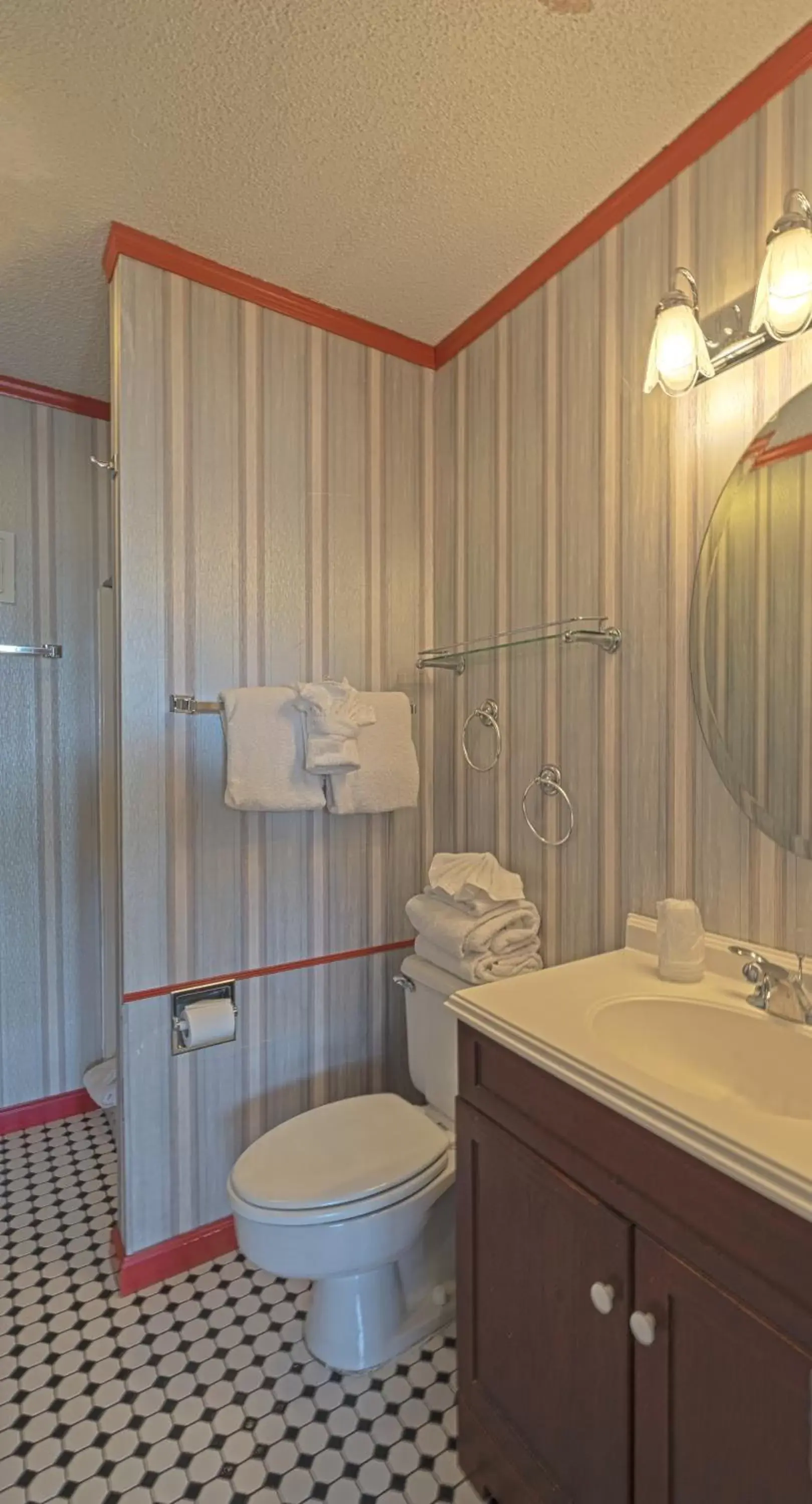 Bathroom in Montauk Oceanside Suites