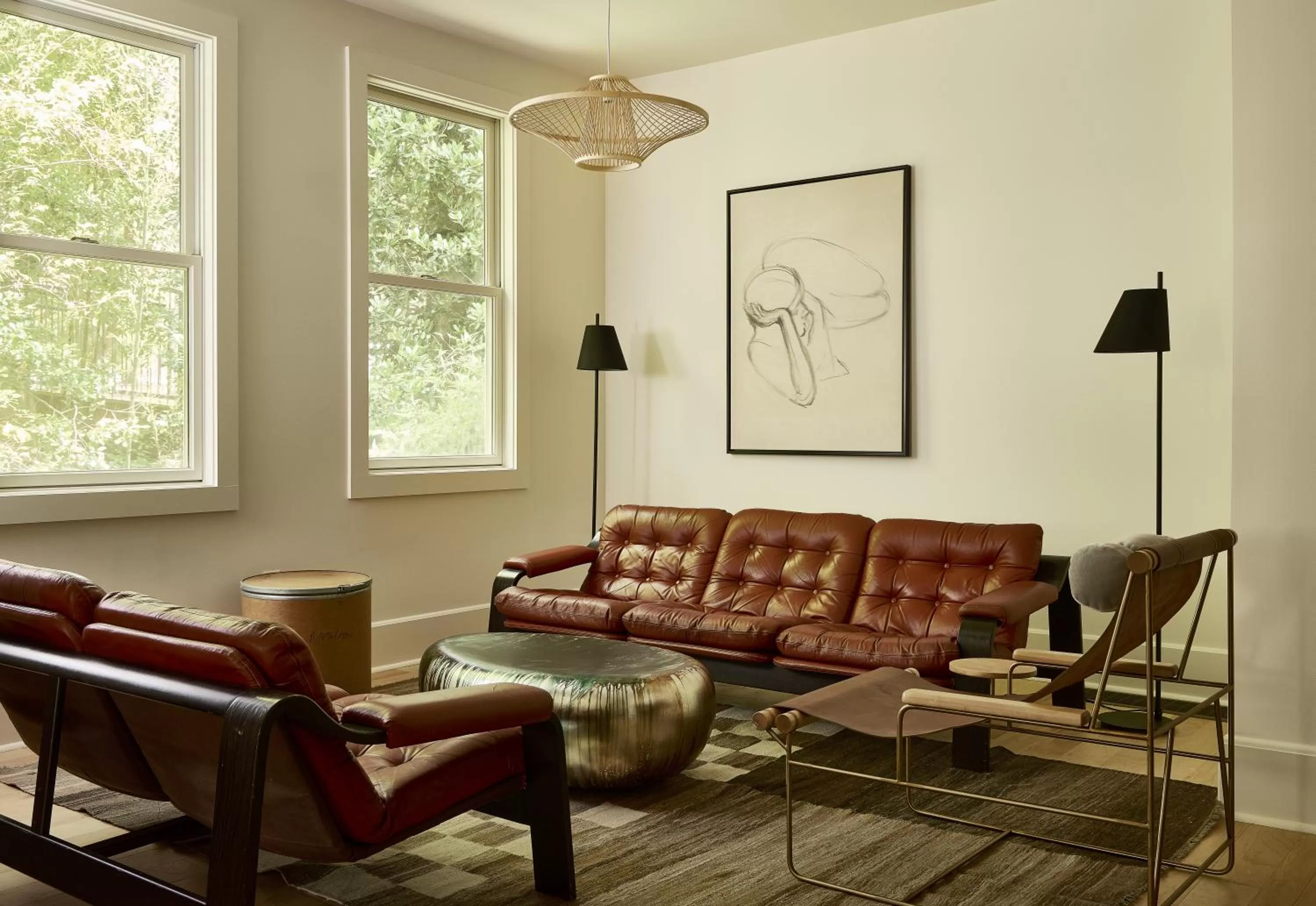 Living room in Blind Tiger Asheville