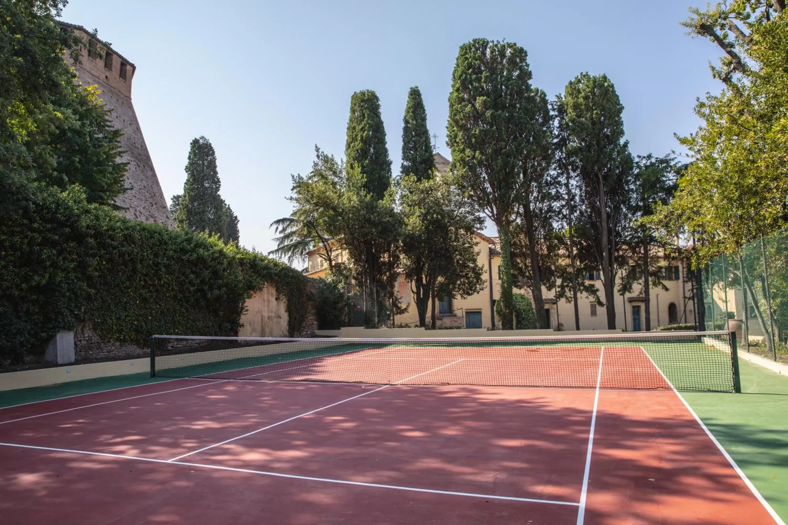 Tennis court, Tennis/Squash in La Loggia Historic Resort