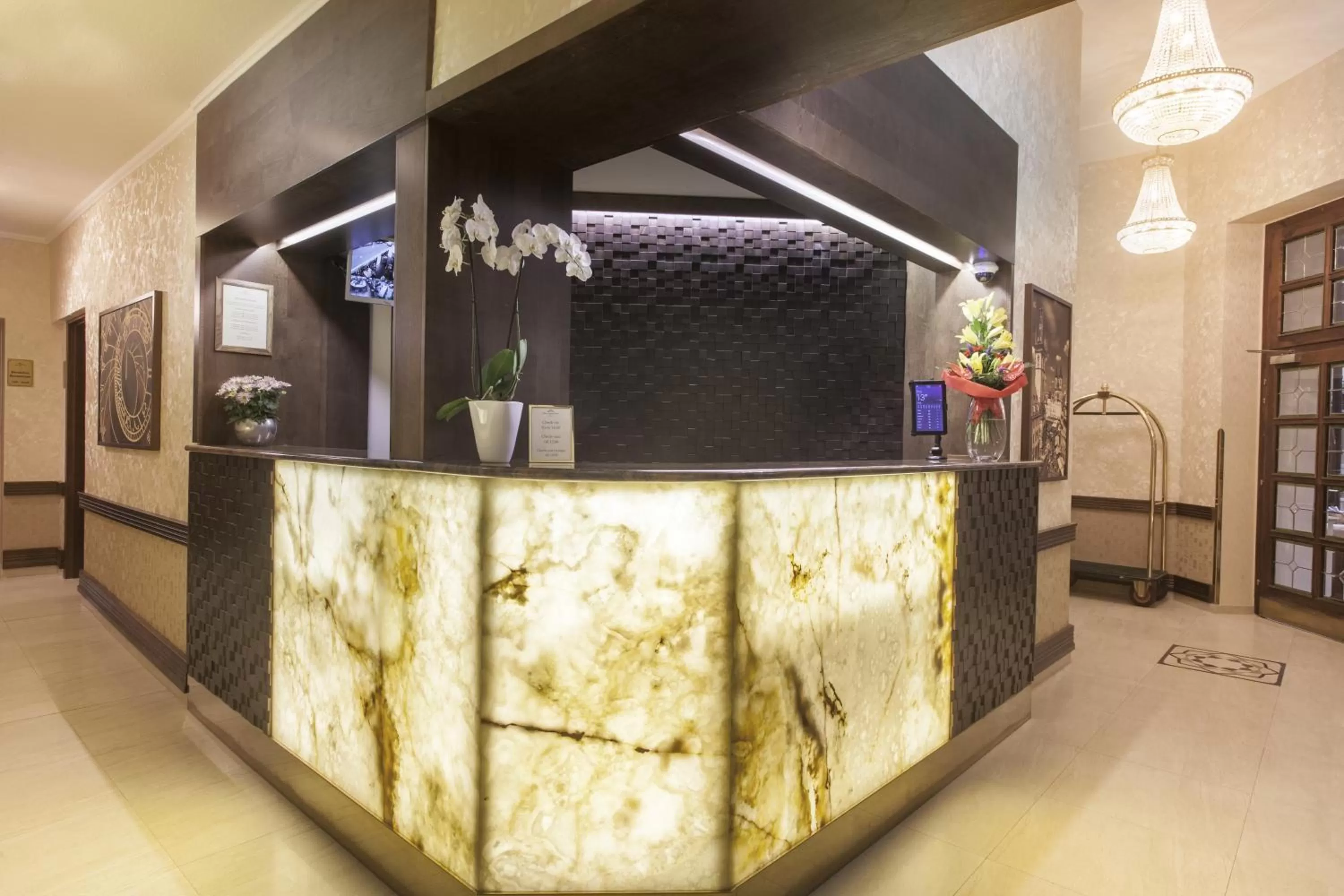 Lobby or reception in Green Garden Hotel