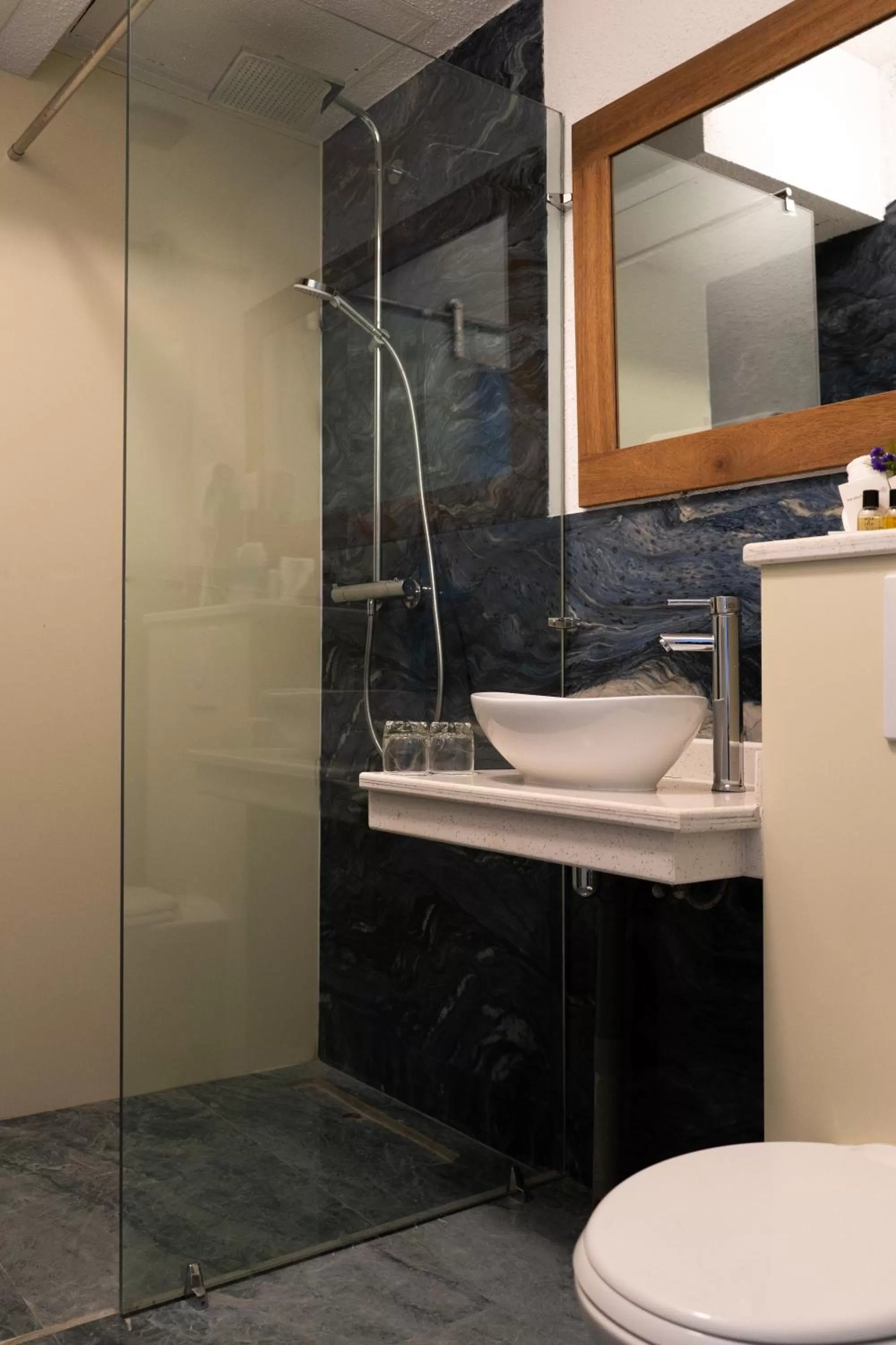 Shower in Royal Breeze Paramaribo