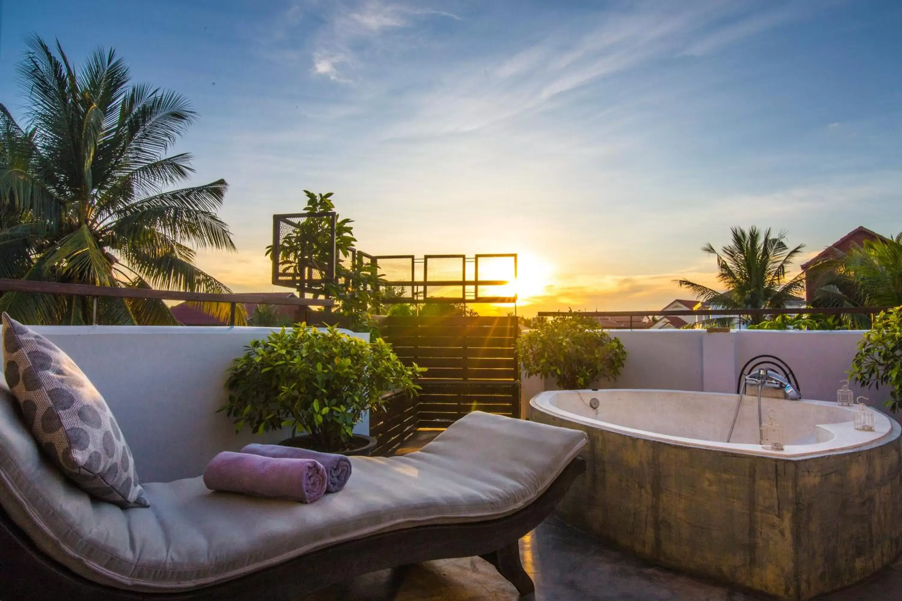 Garden, Sunrise/Sunset in Mane Boutique Hotel & Spa