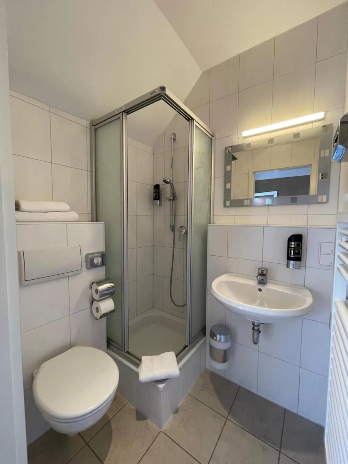 Bathroom in AUERSTEIN-Hotels auerstein & auerstein-mono