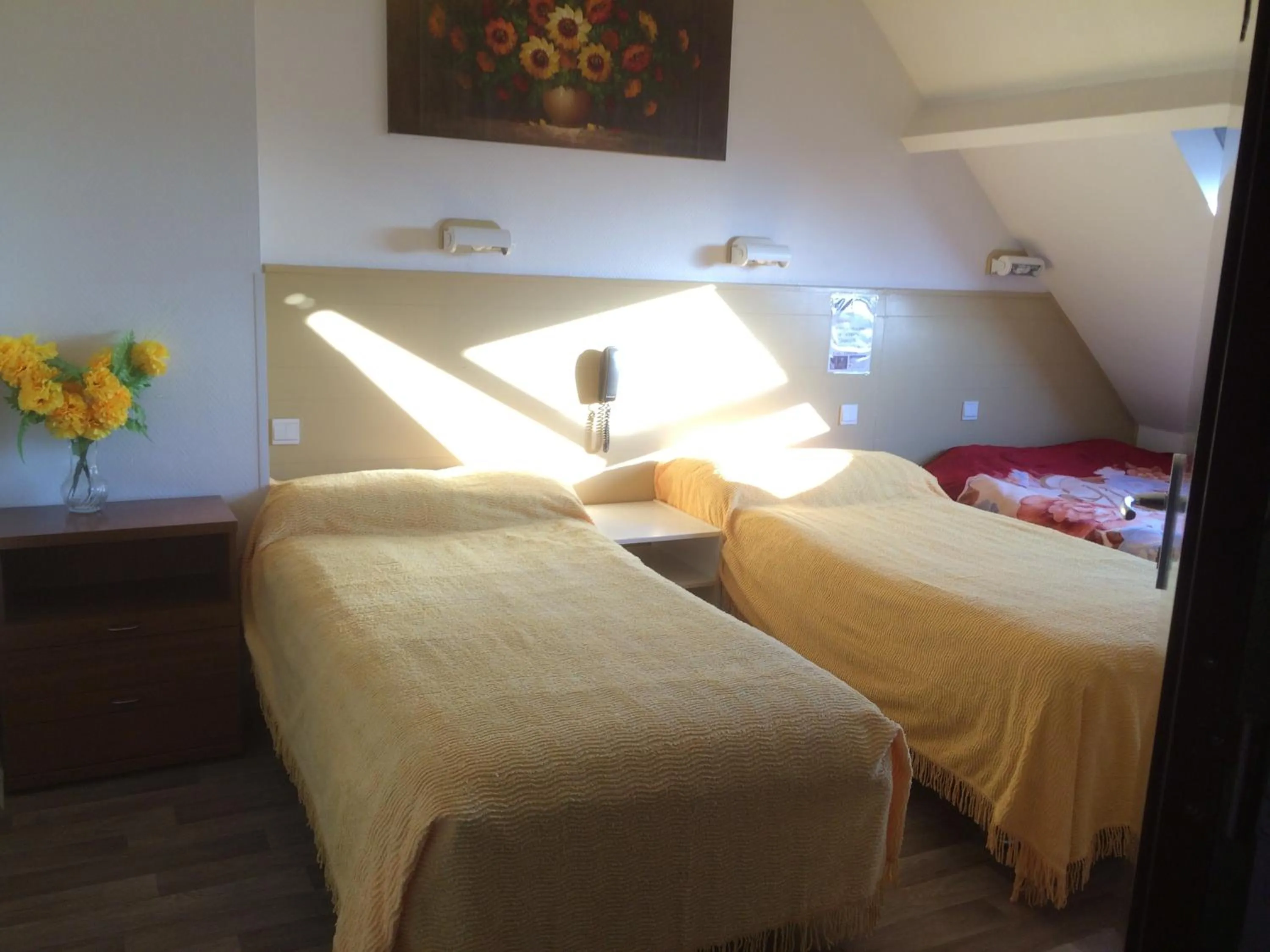 Bedroom, Bed in Hotel Paris Star