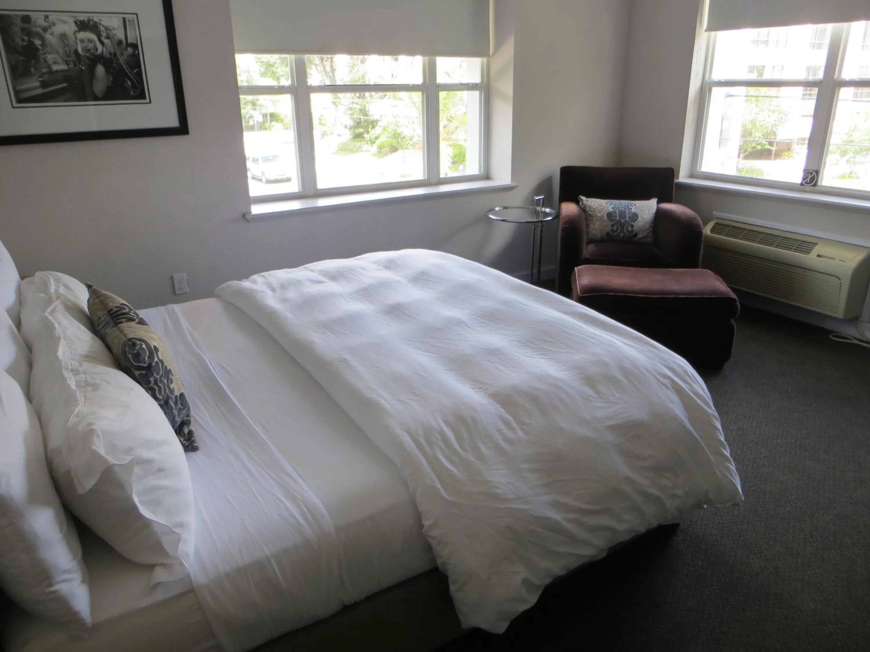 Bed in The EO Inn - Downtown Orlando