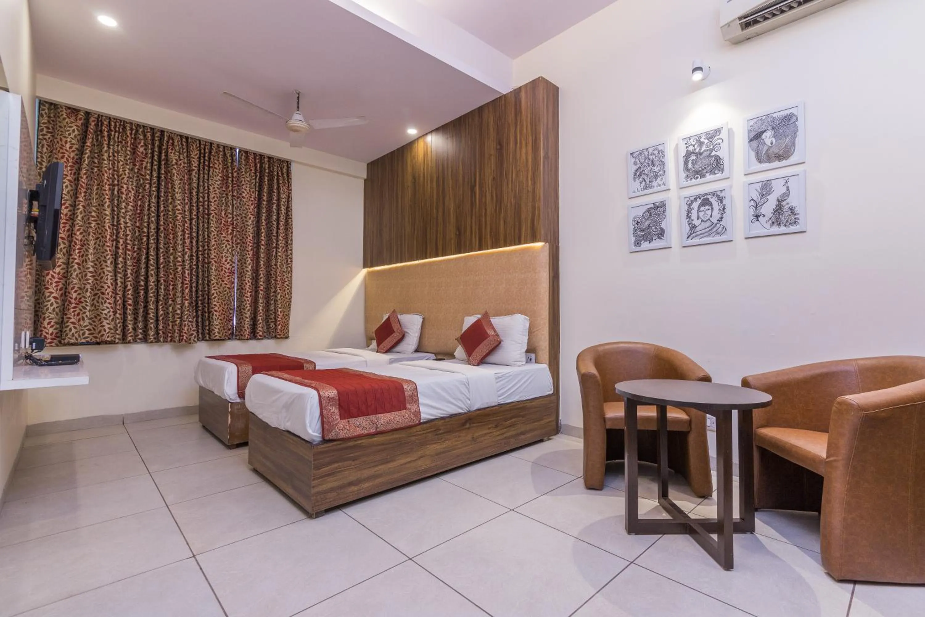 Photo of the whole room in Rupam Hotel