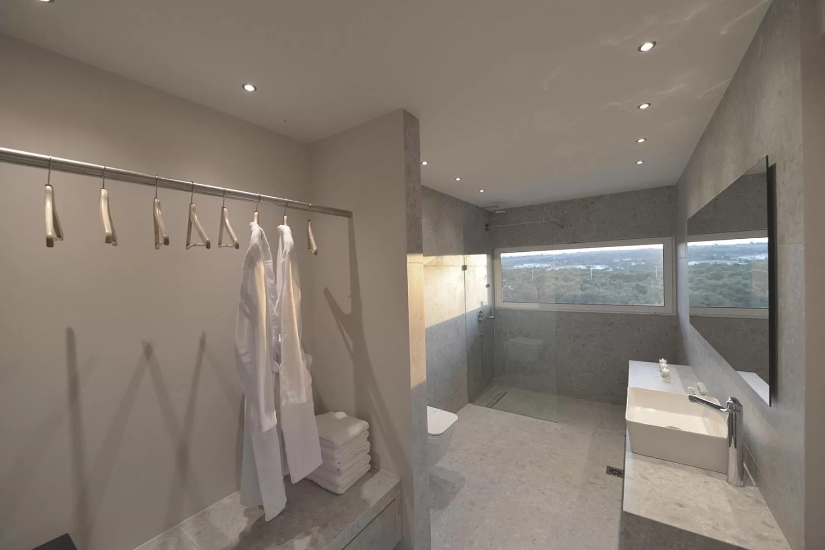 Bathroom in King Saron Hotel Resort