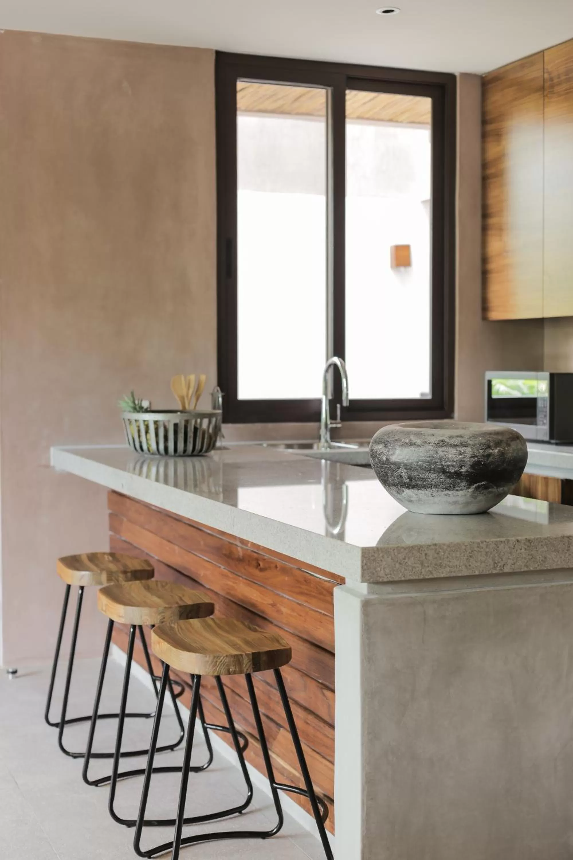 Dining area in Zereno Tulum Beach Club Access