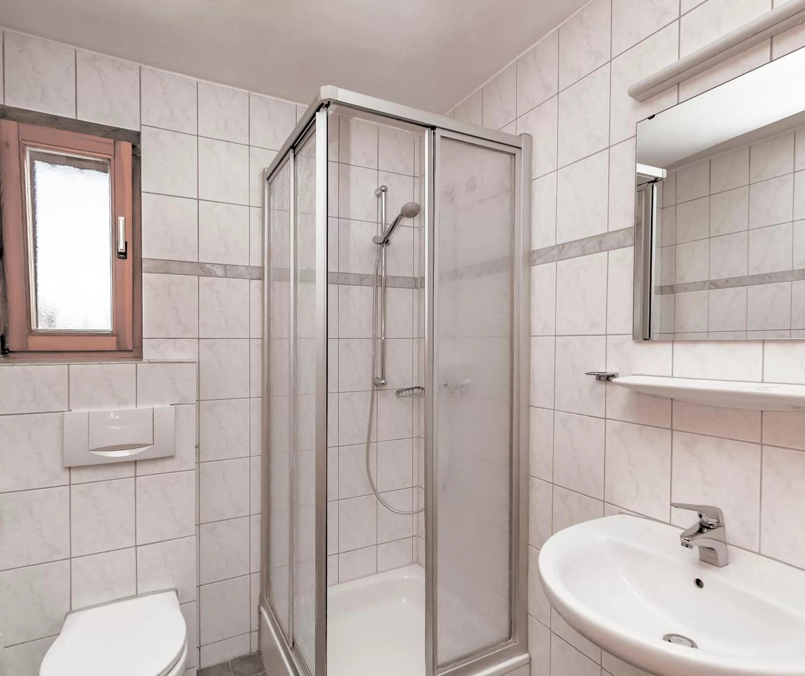 Bathroom in Hotel Bett & Frühstück