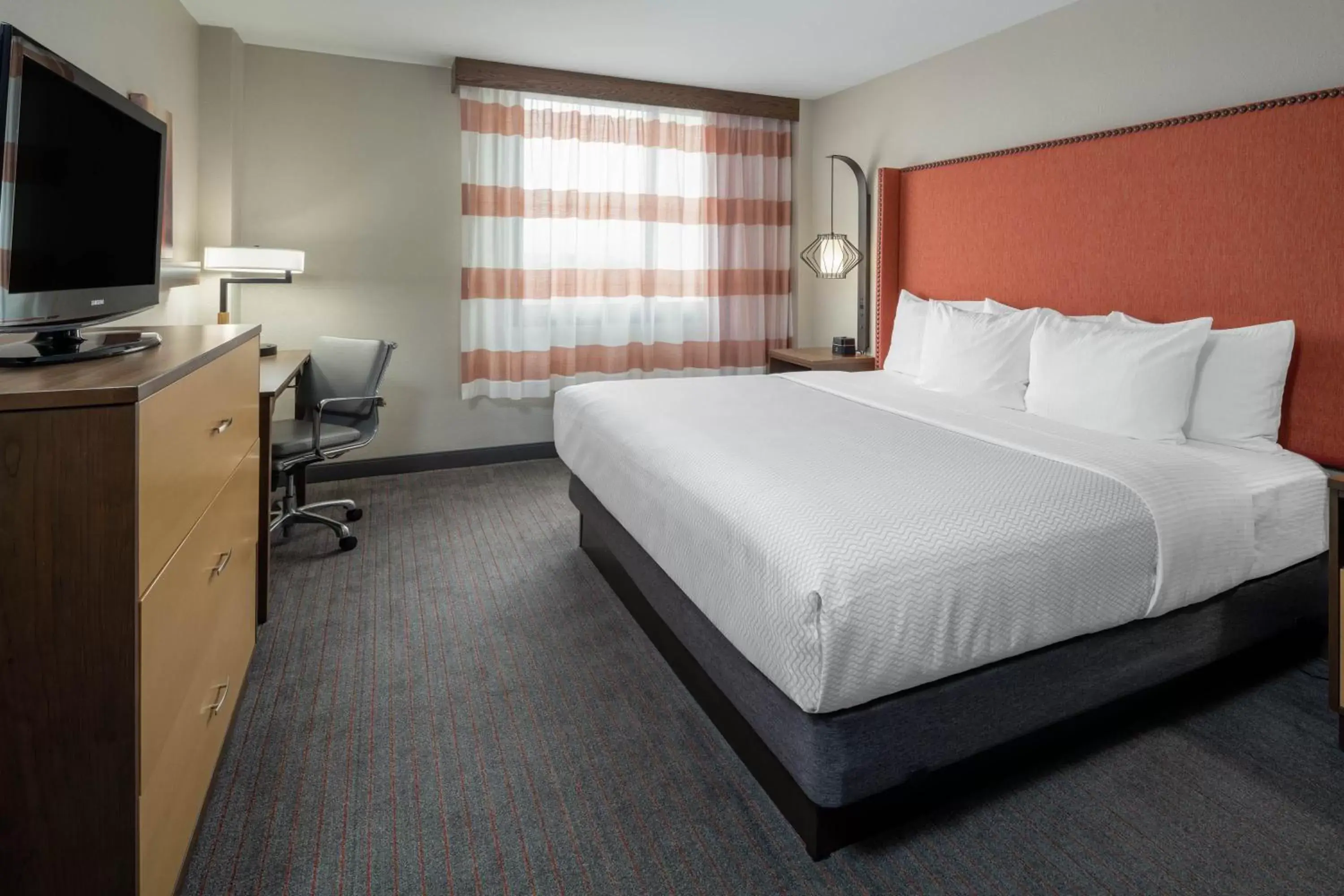 TV and multimedia, Bed in La Quinta by Wyndham LAX
