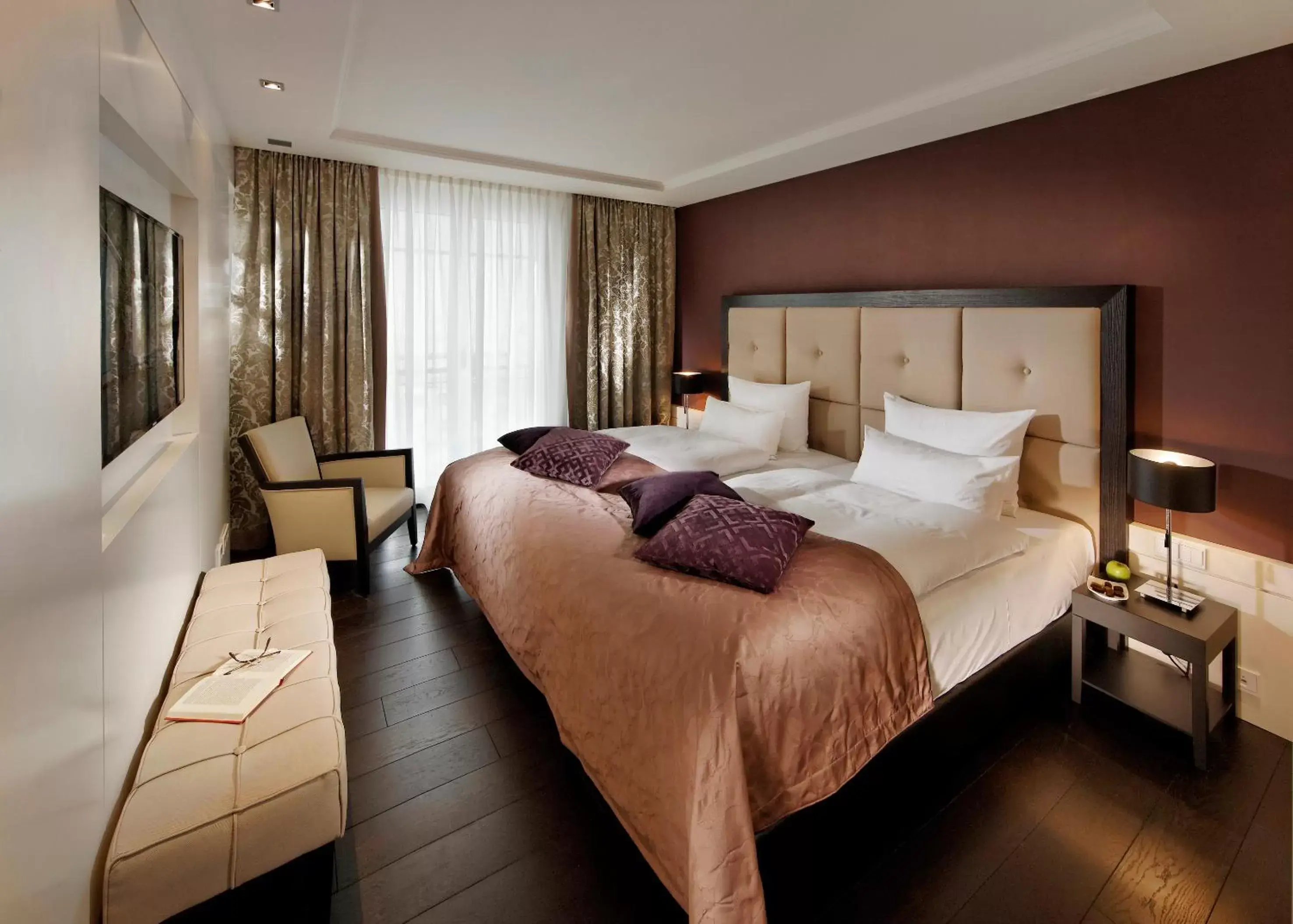 Bed in Parkhotel Stuttgart Messe-Airport