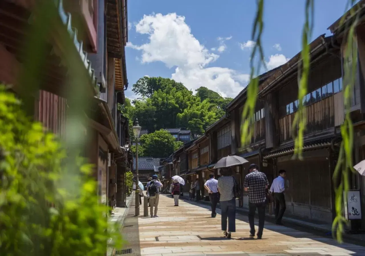 Nearby landmark in APA Hotel Kanazawa Katamachi EXCELLENT