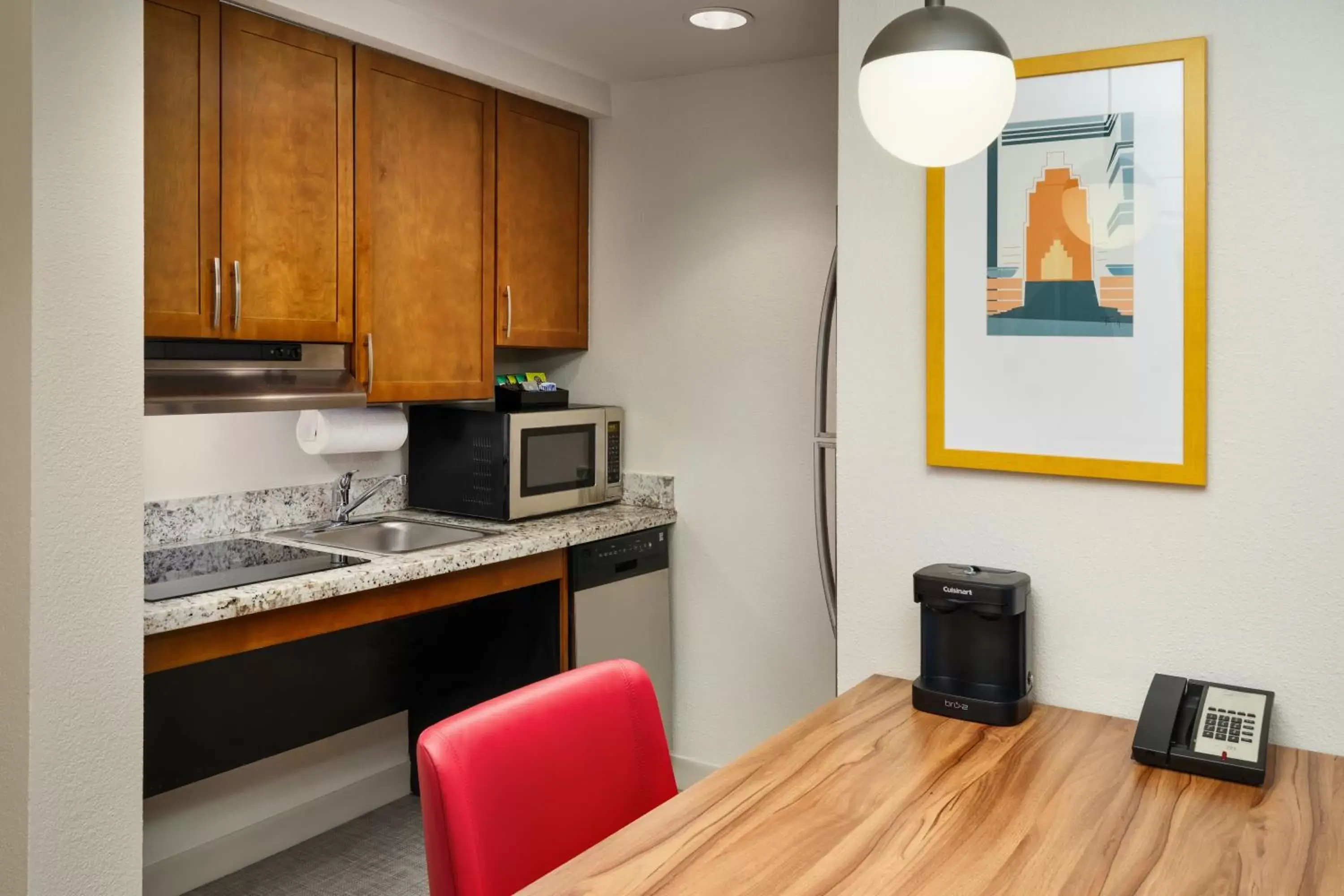 Kitchen/Kitchenette in Homewood Suites Atlanta Midtown