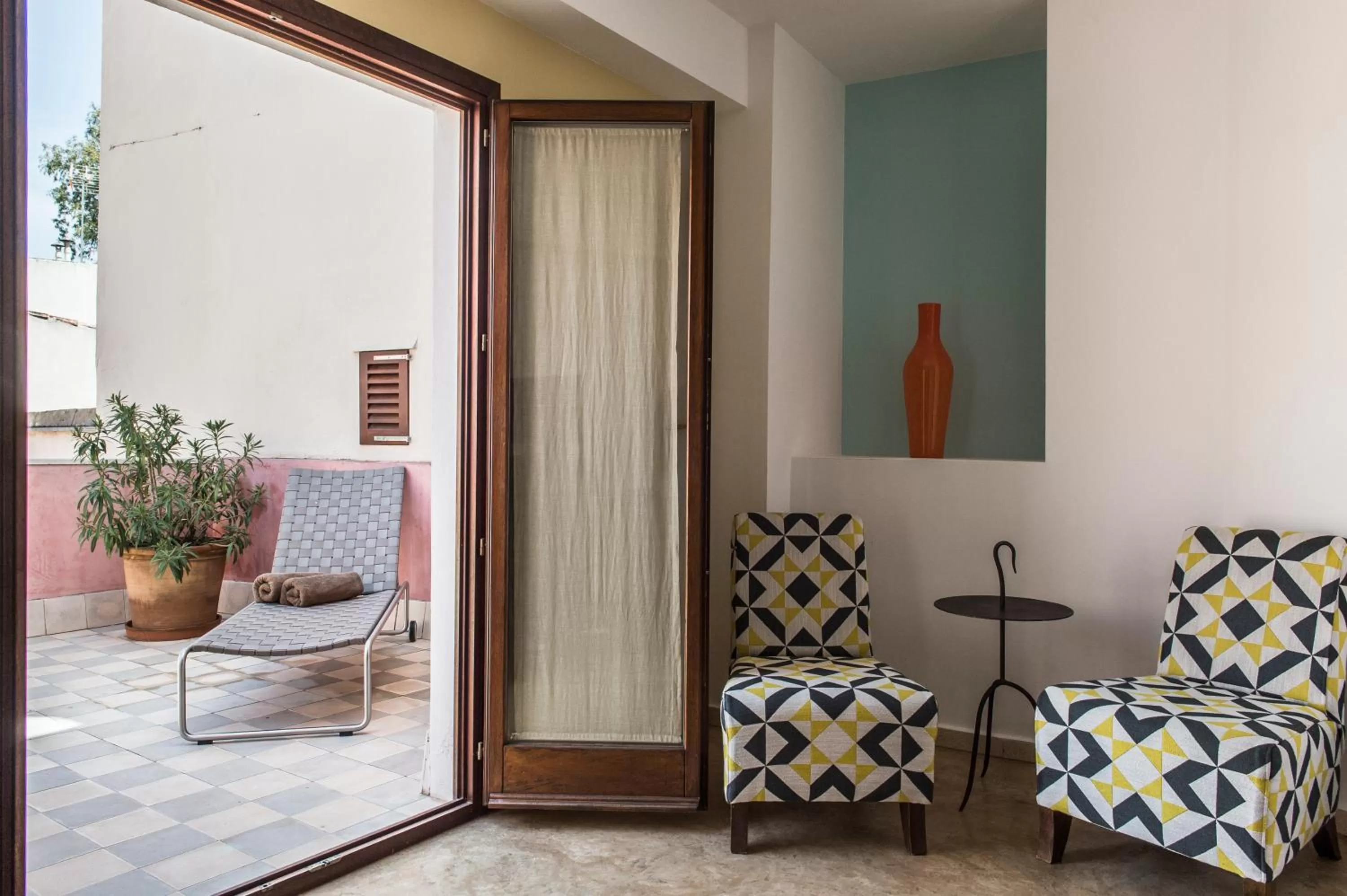 Decorative detail in Palau Sa Font