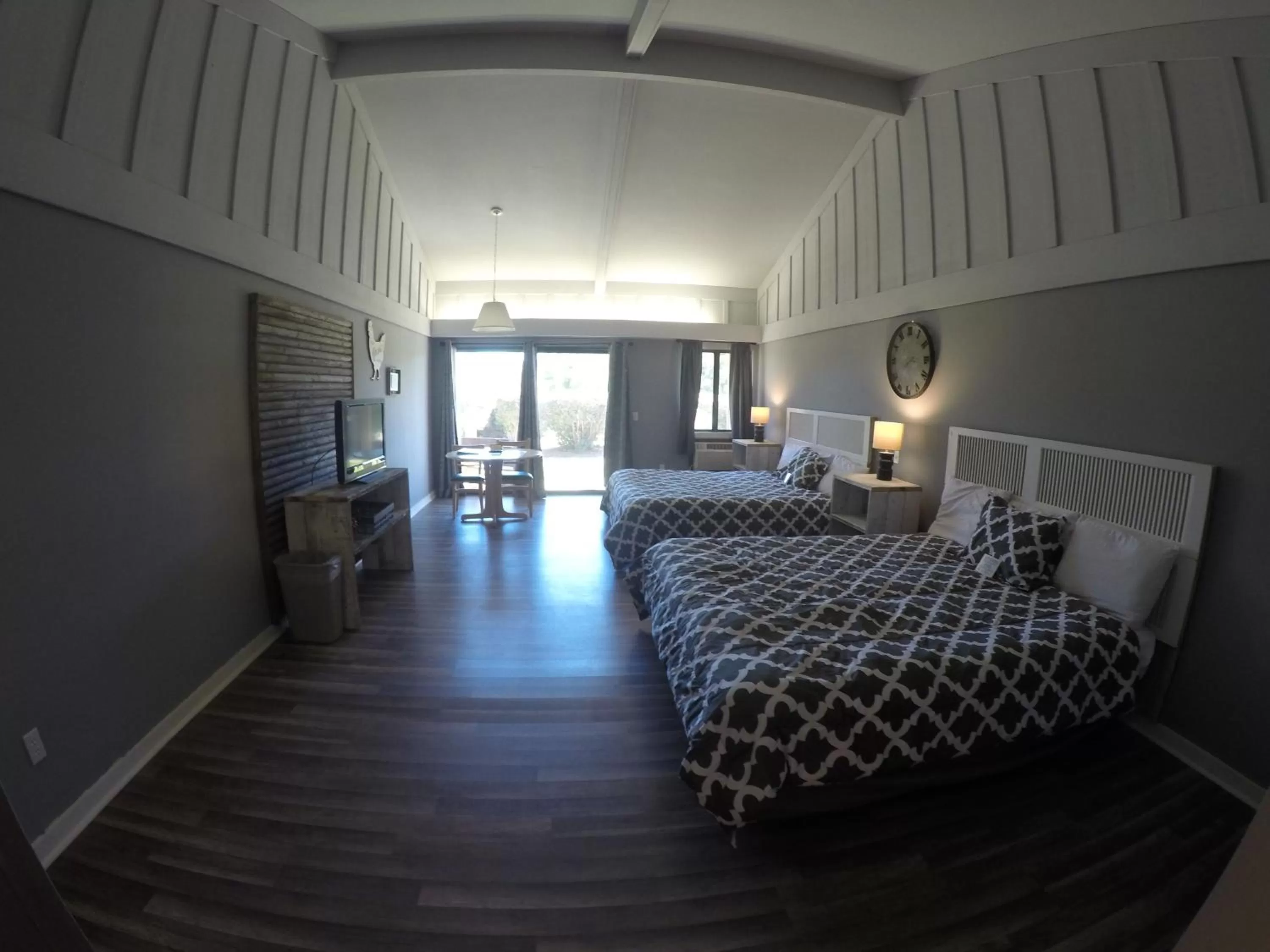 Bed in Ridgemark Golf Club and Resort