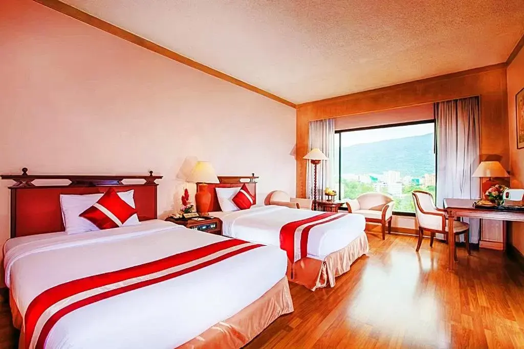 Bed in Chiangmai Grandview Hotel & Convention Center - SHA Extra Plus