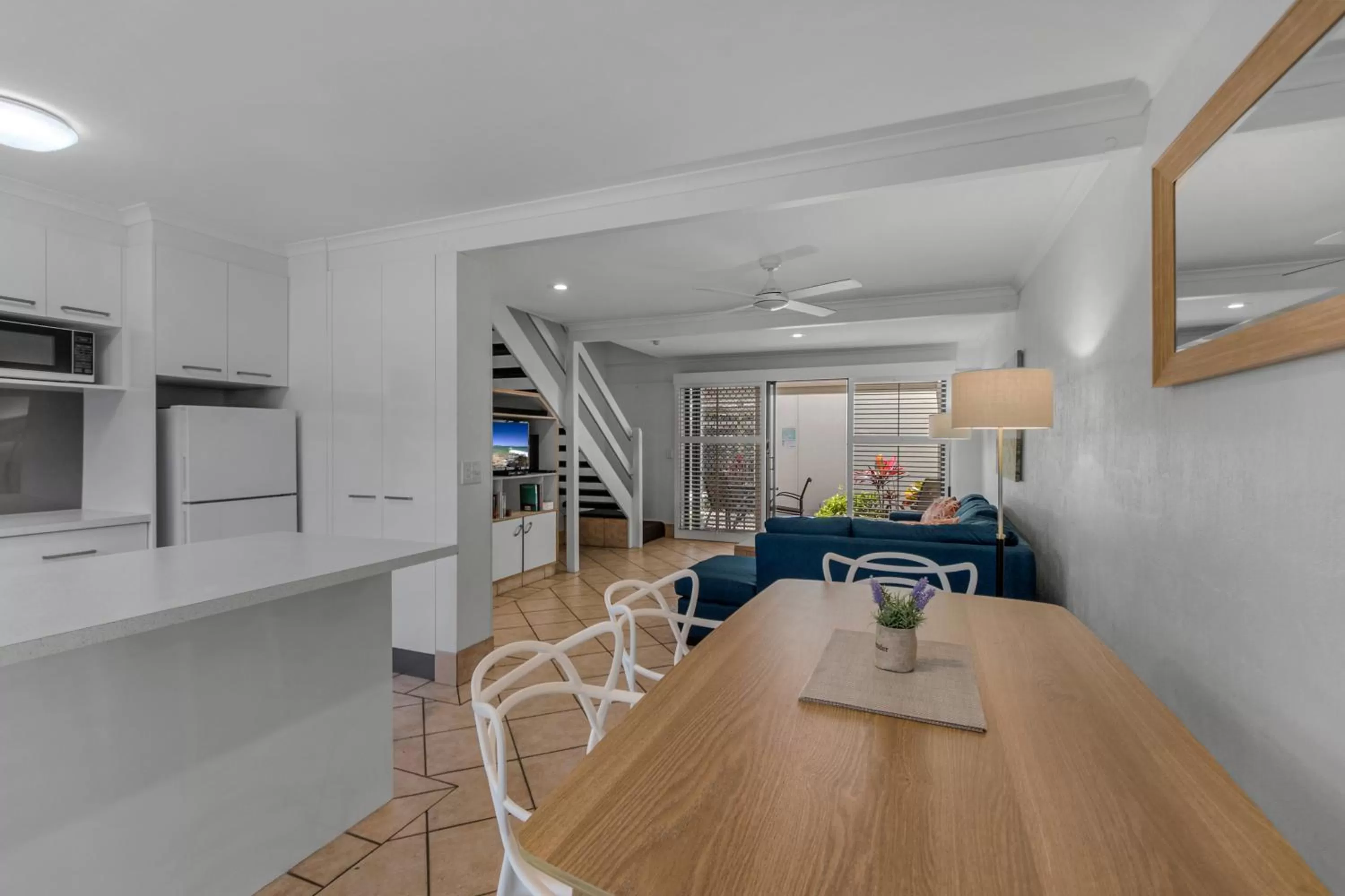 Dining area in Noosa Place Resort