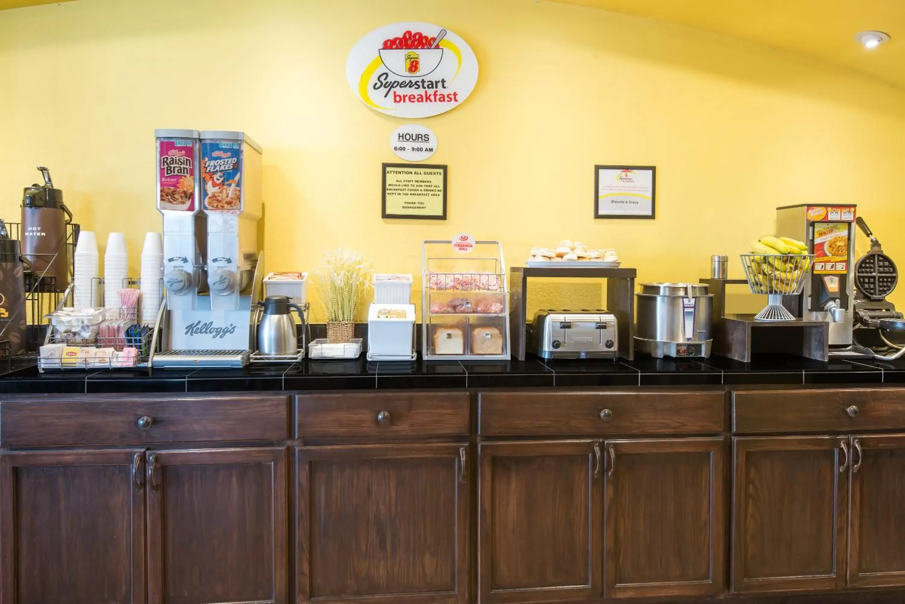 Continental breakfast in Super 8 by Wyndham Colby Continental breakfast in Super 8 by Wyndham Colby