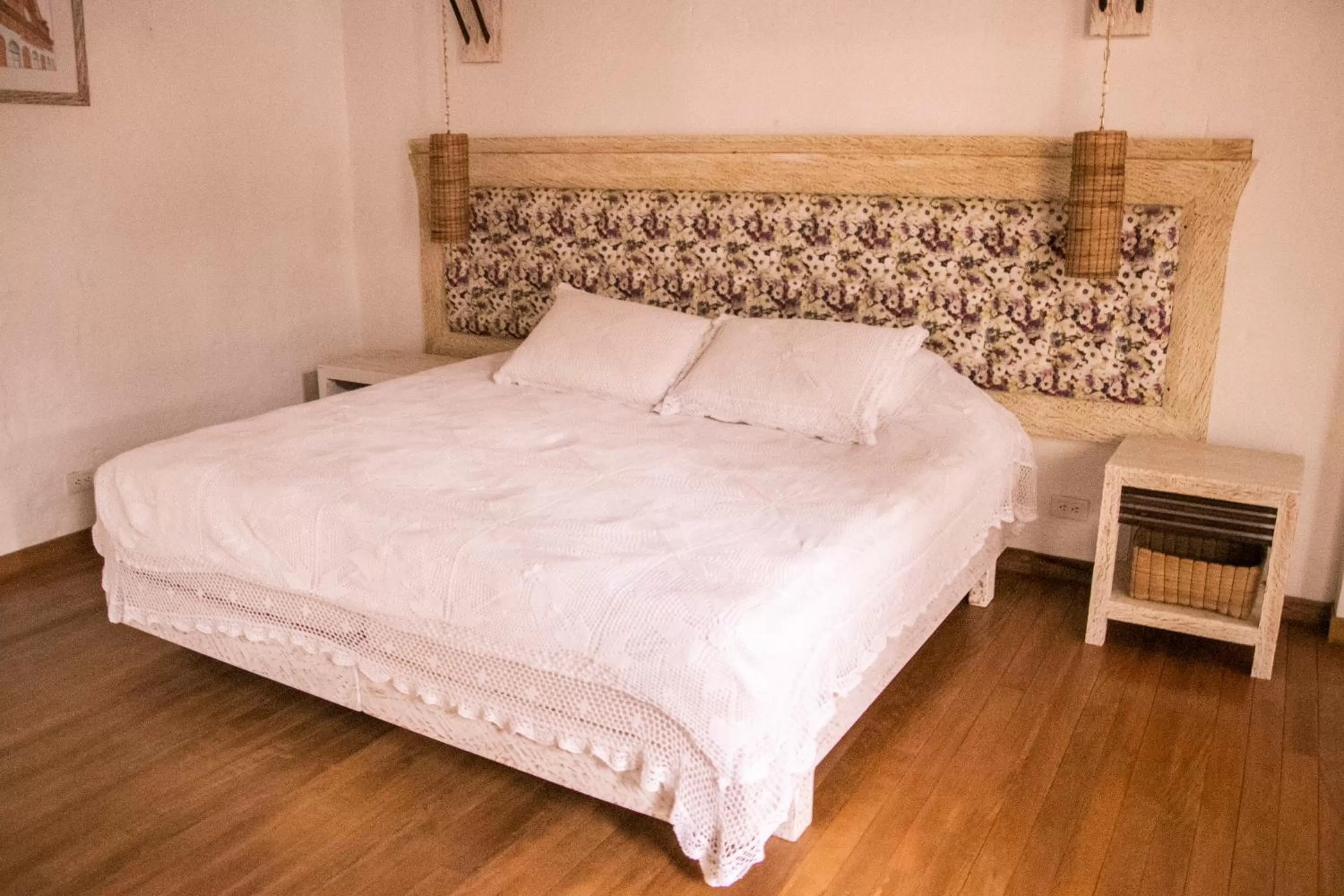 Bed in El Despertar Hotel