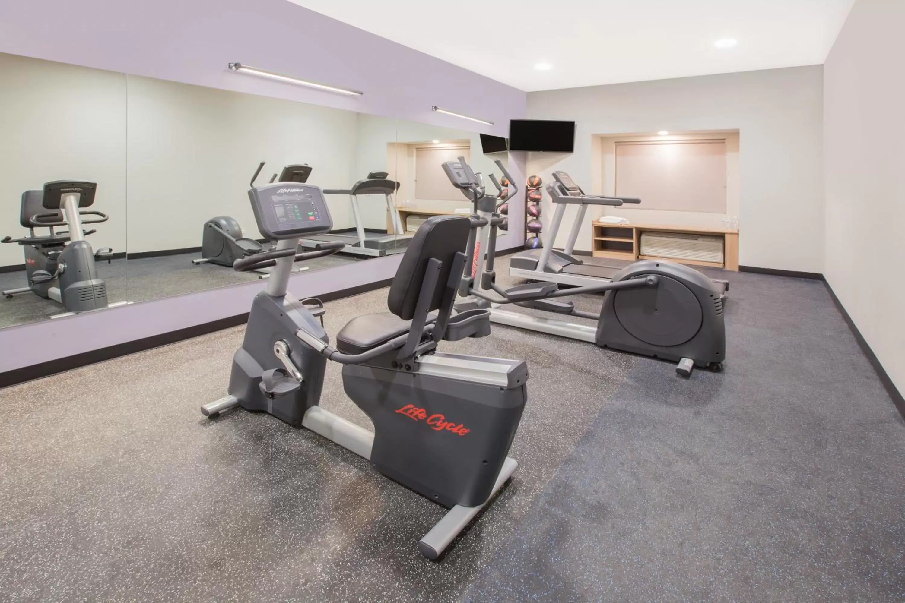 Fitness centre/facilities, Fitness Center/Facilities in Microtel Inn & Suites by Wyndham Cuauhtemoc Campos Menonitas