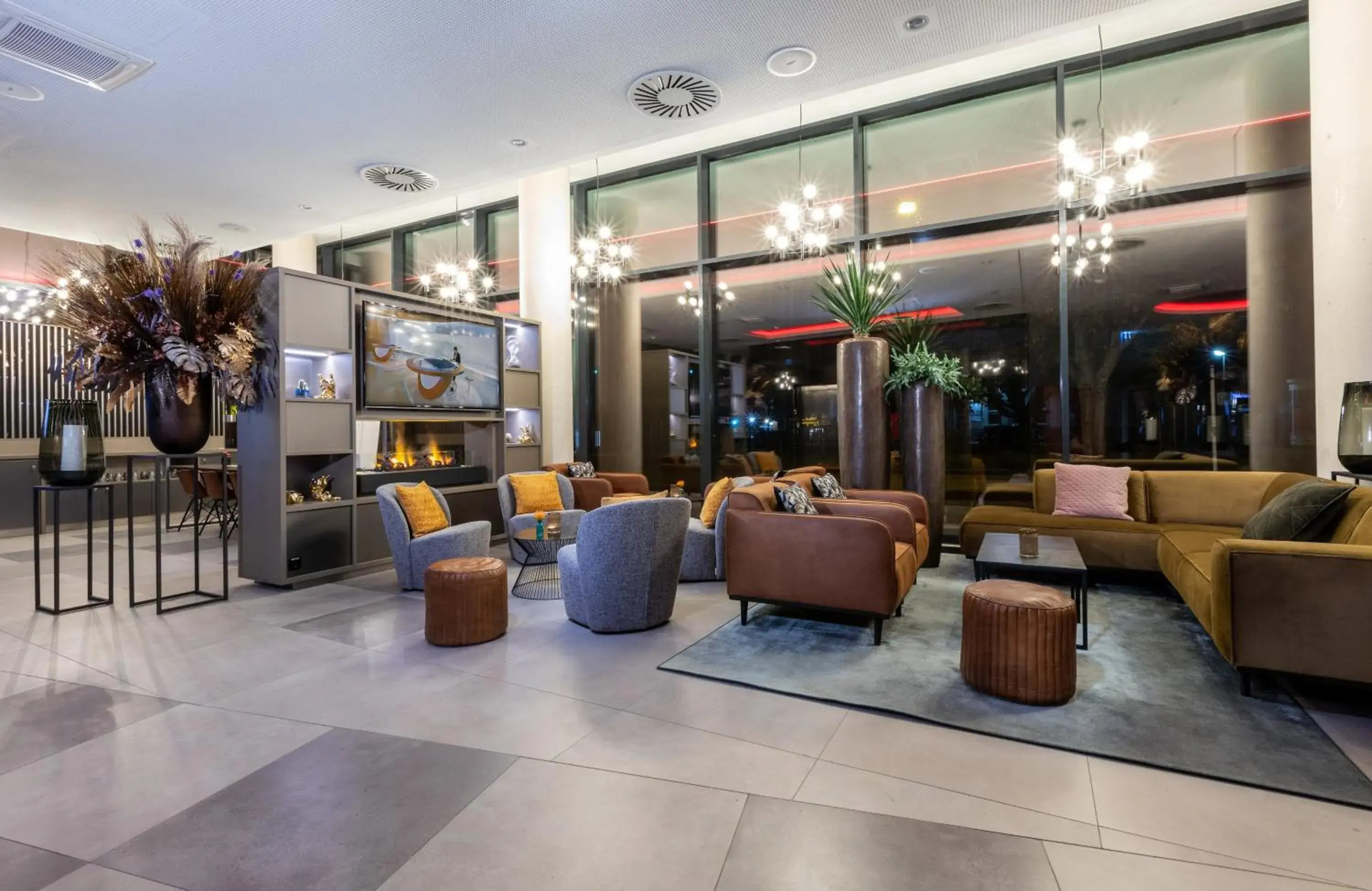 Lobby or reception, Lounge/Bar in Leonardo Hotel Dortmund