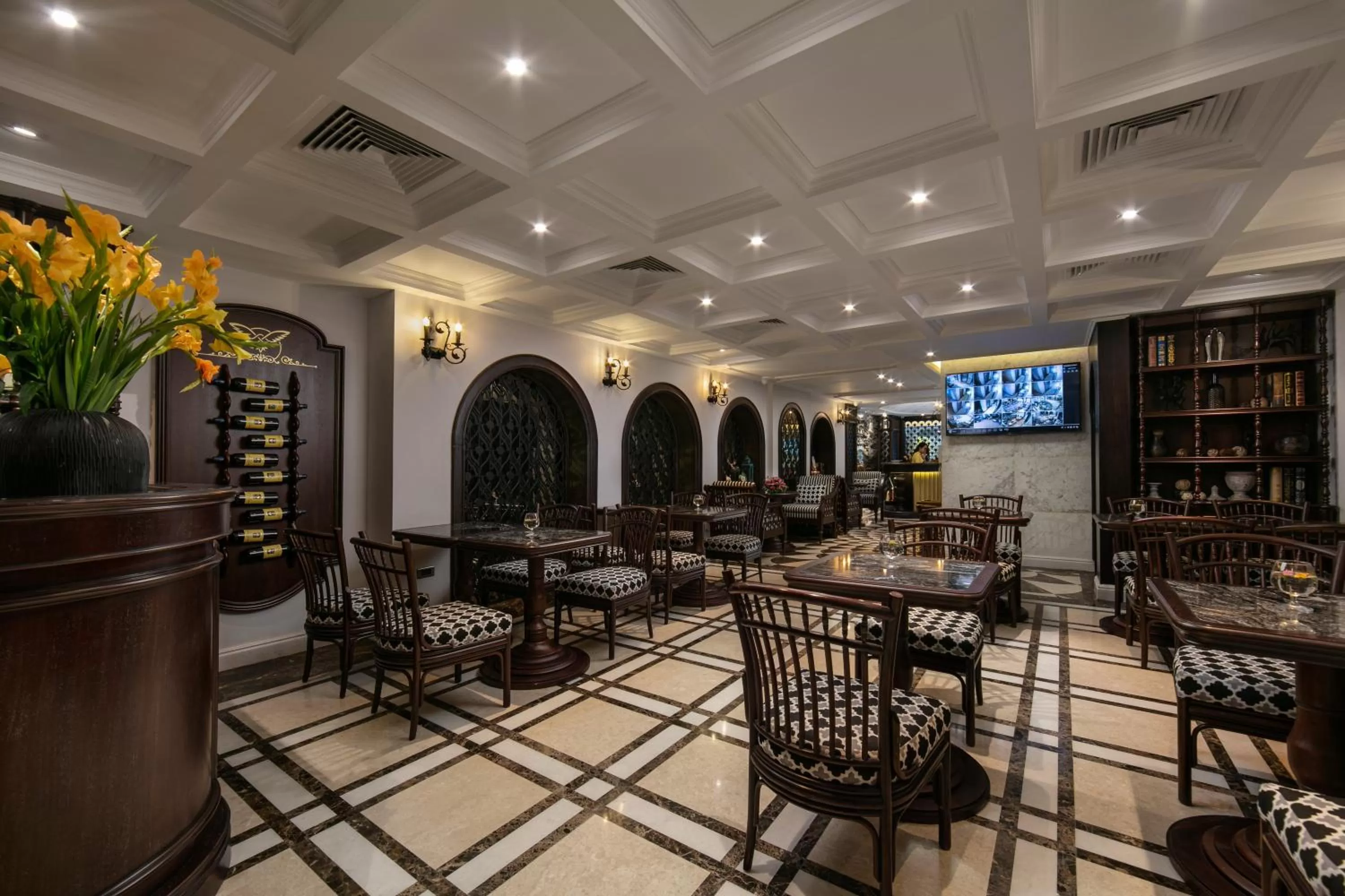 Communal lounge/ TV room in Canary Hotel