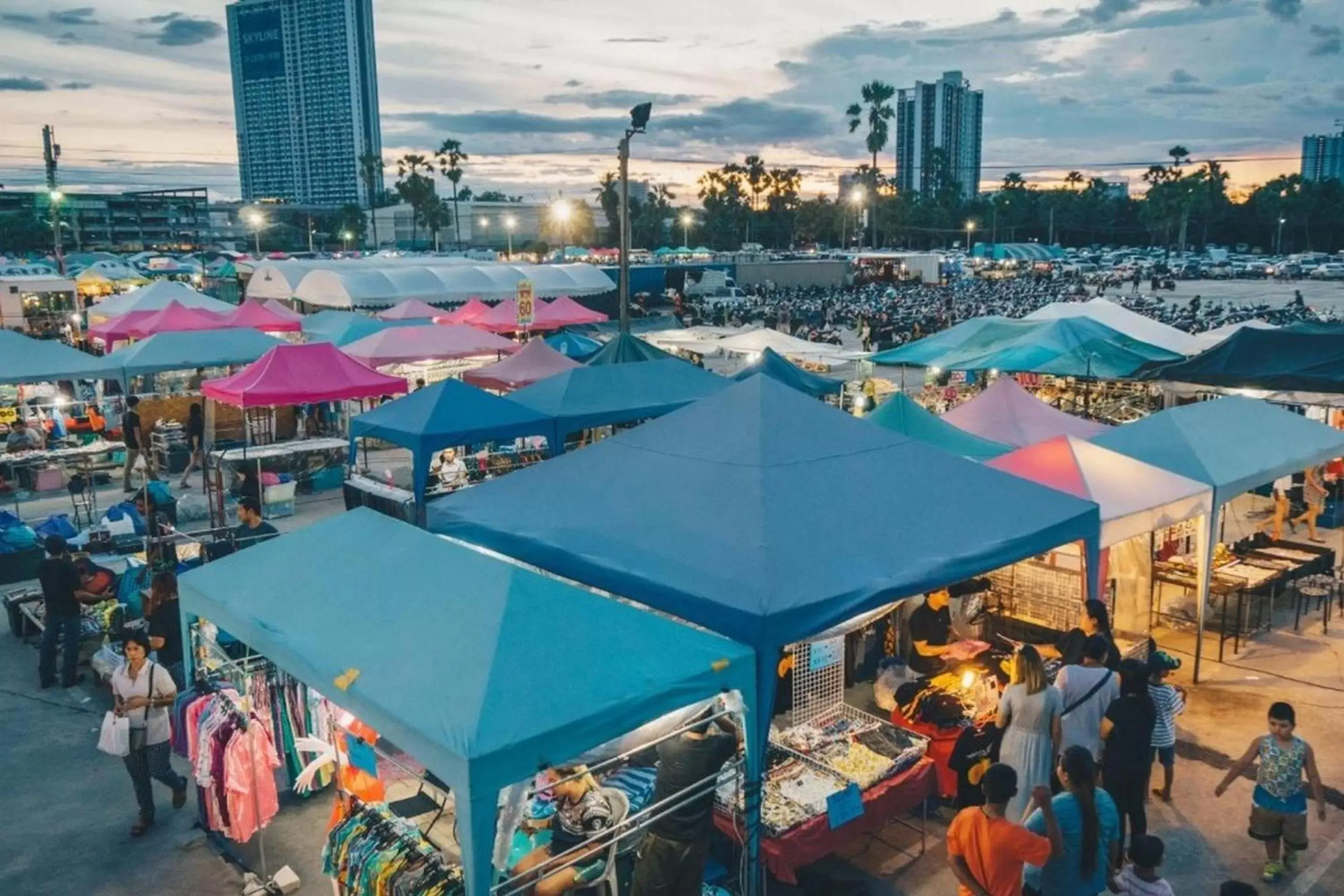 Nearby landmark in Fine Bed Hotel Nearby landmark in Fine Bed Hotel