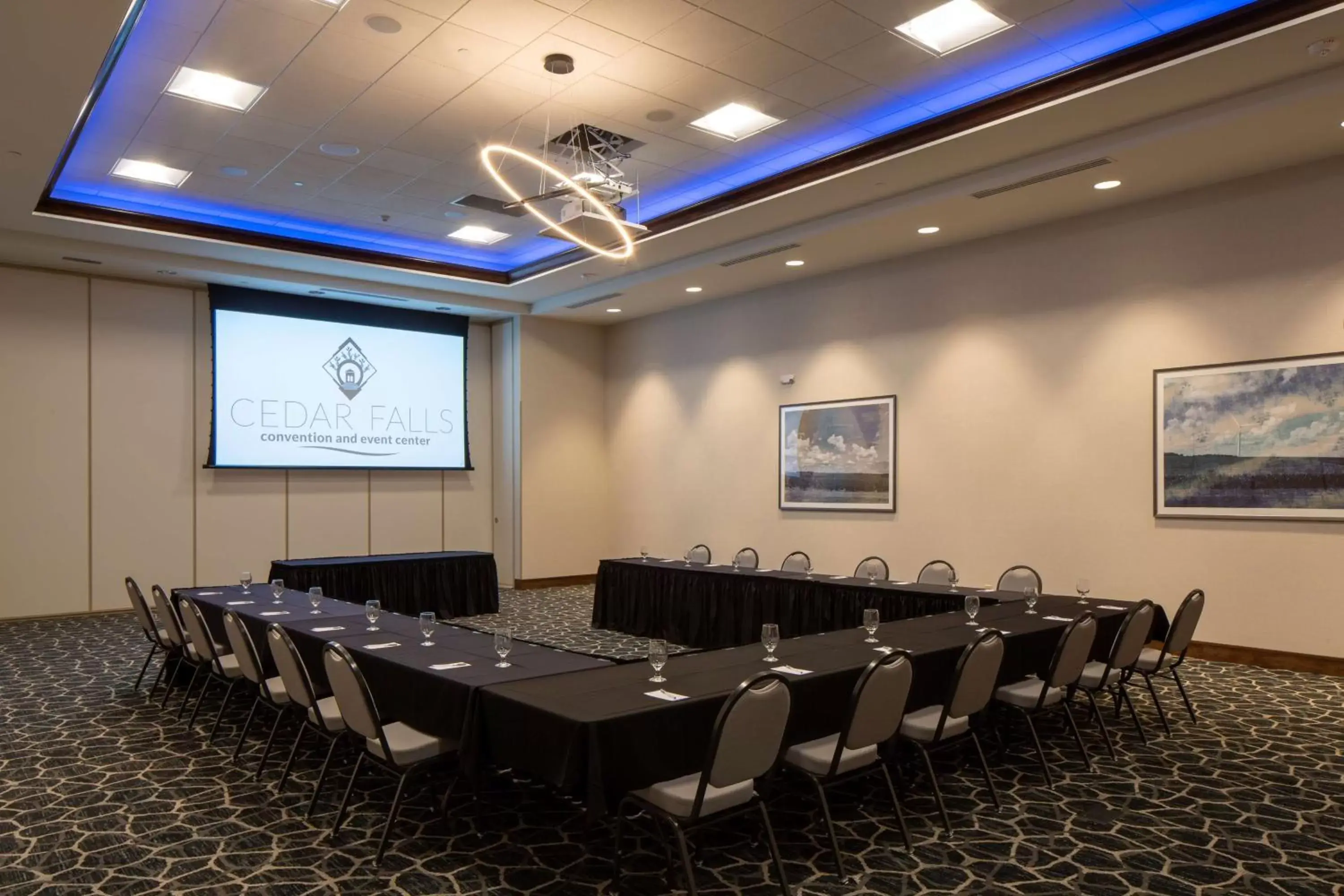 Meeting/conference room in Hilton Garden Inn Cedar Falls Conference Center